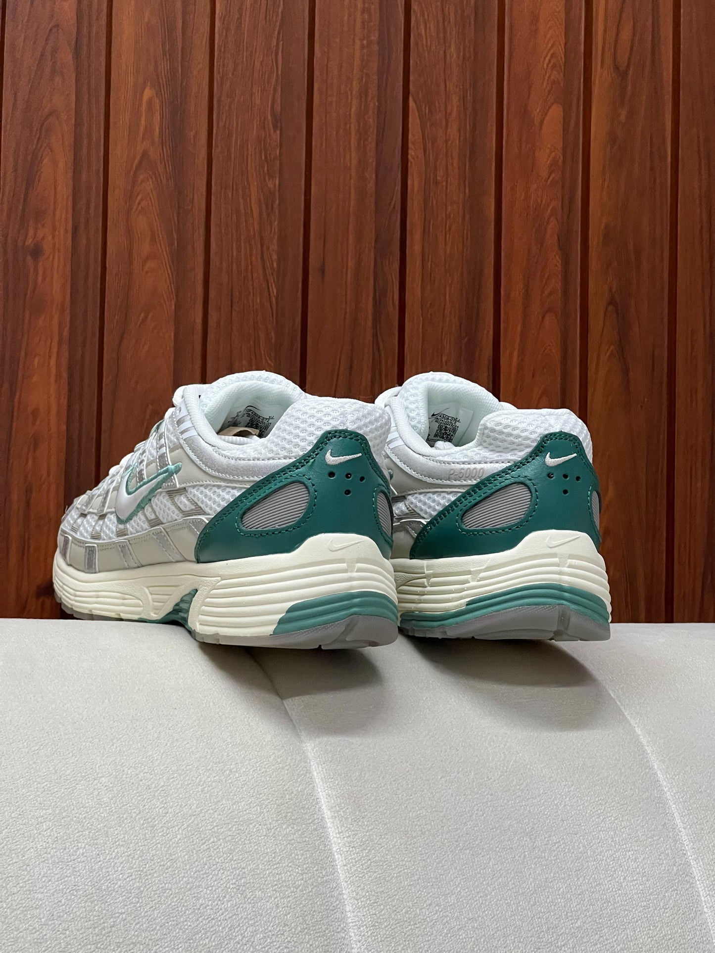 Nike P-6000 Light Bone Bicoastal Green