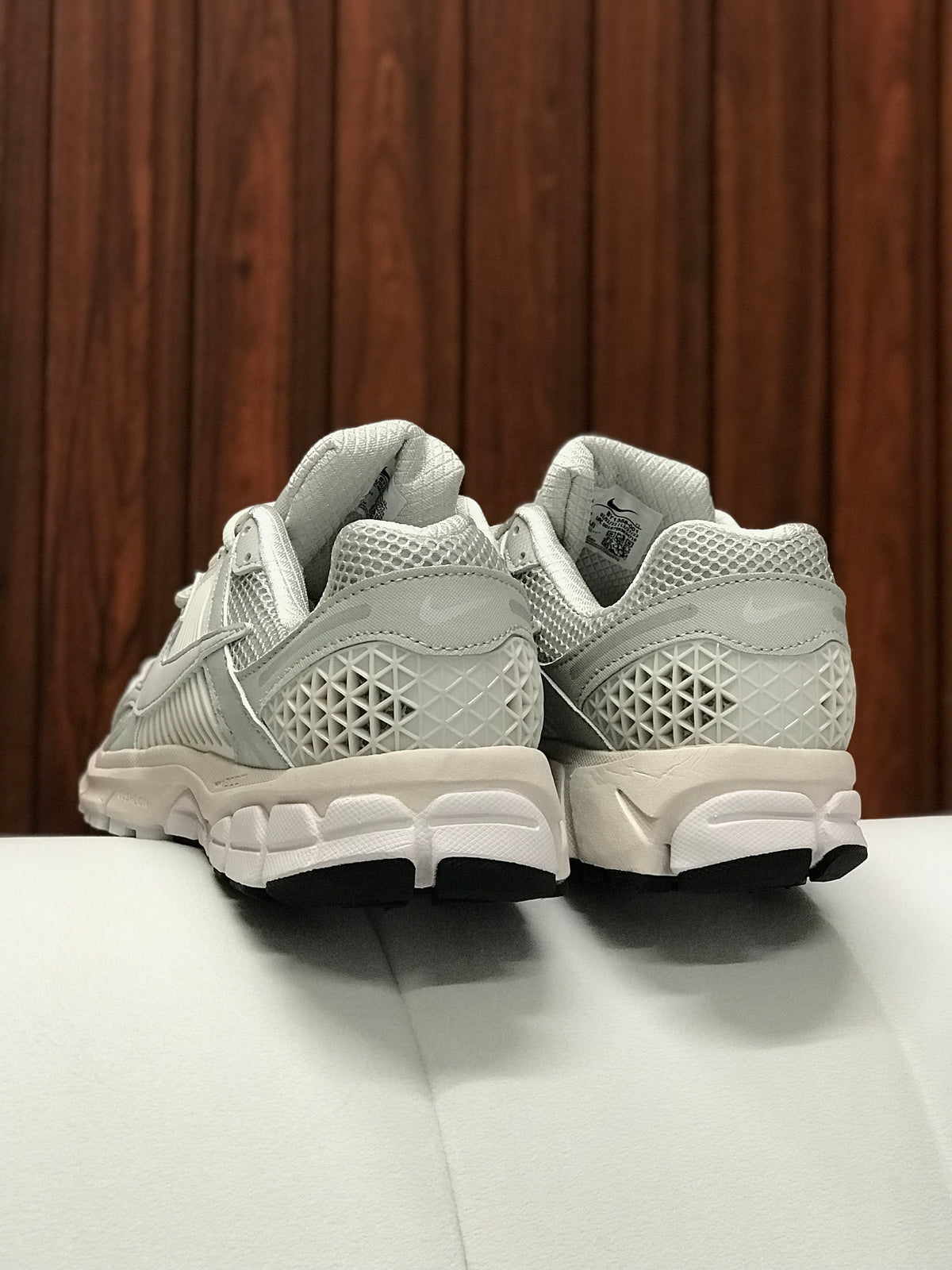 Nike Zoom Vomero 5 White Vast Grey
