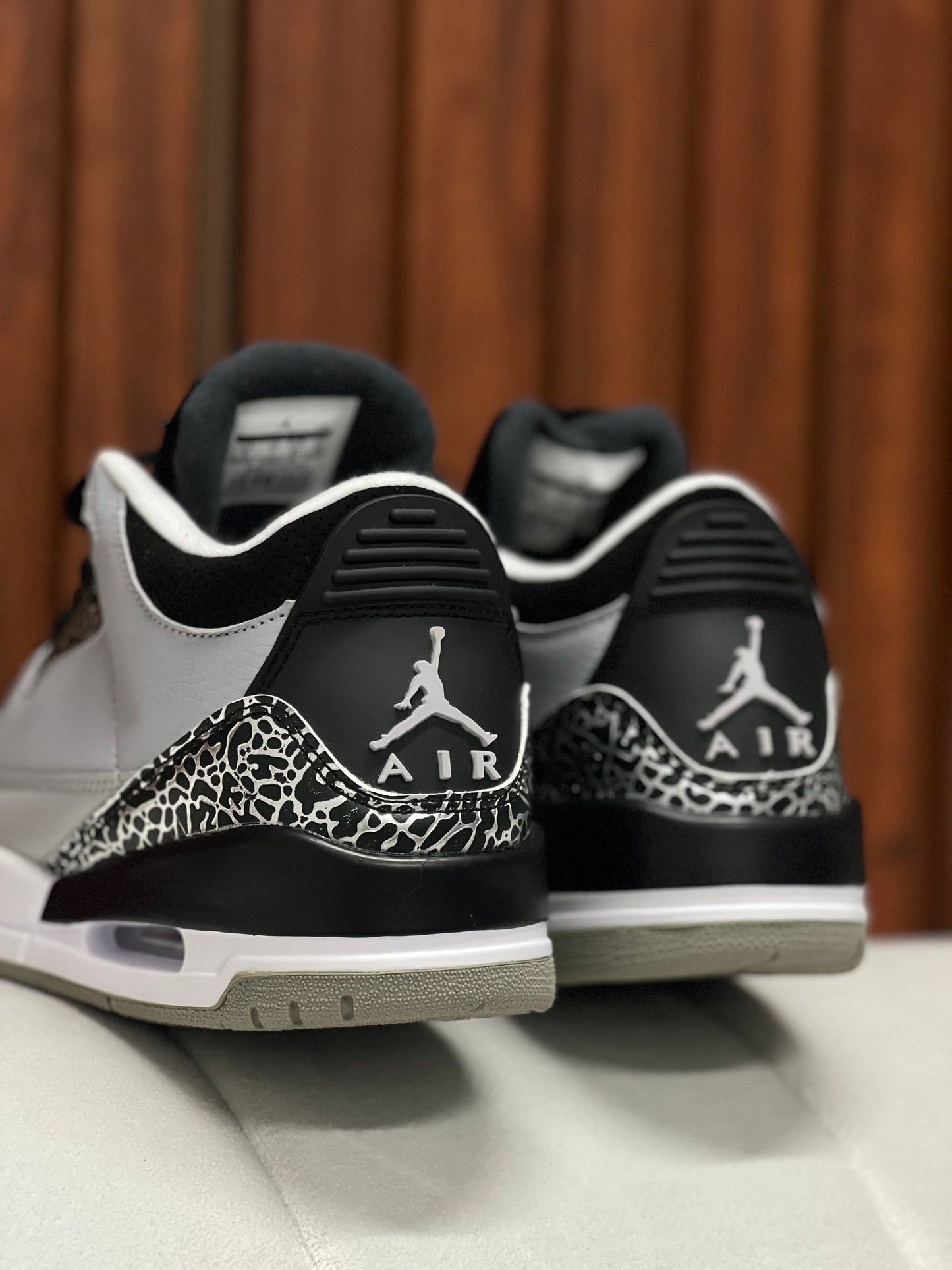 Nike Air Jordan 3 Retro Wolf Grey
