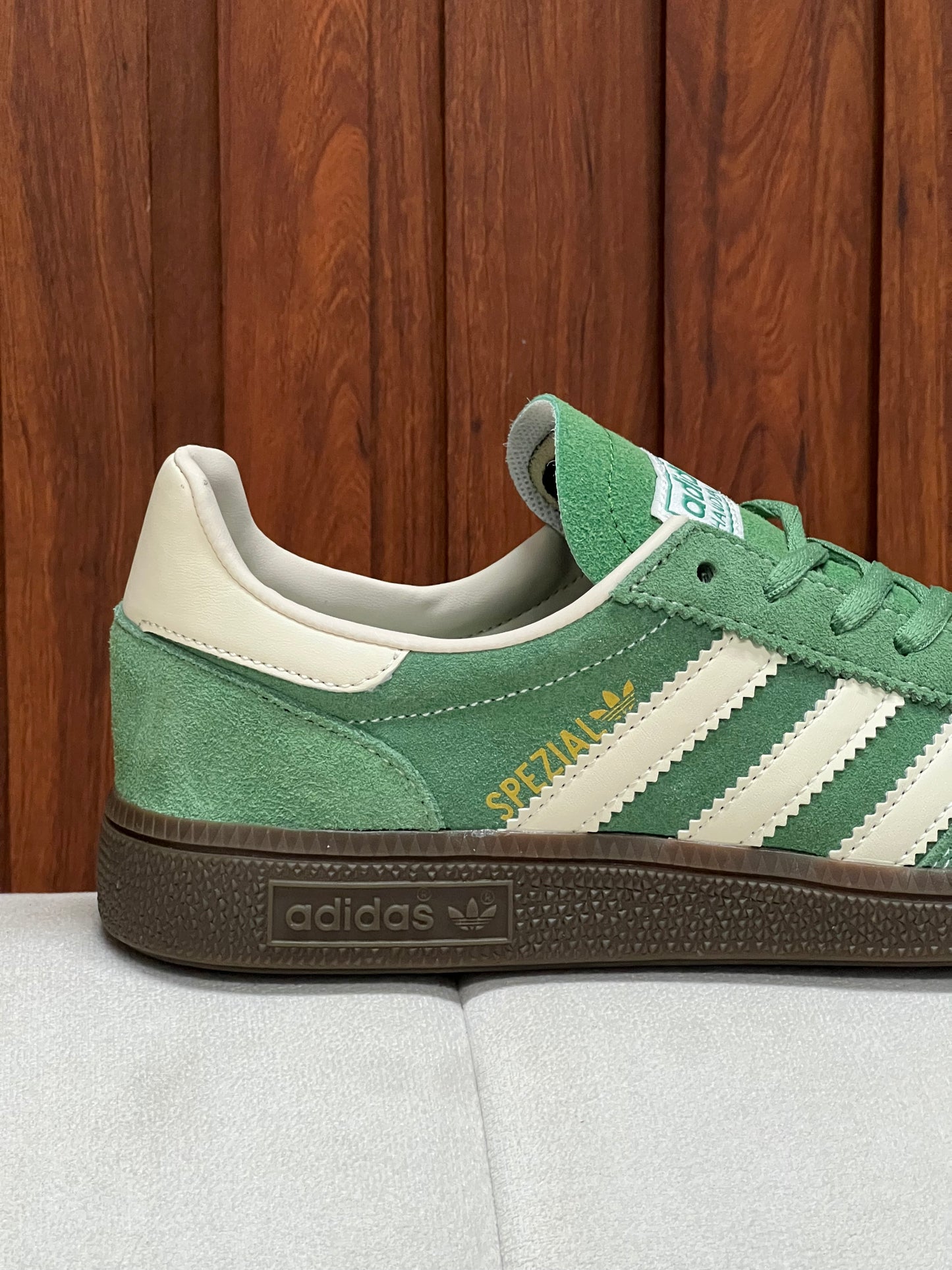 Adidas Handball Spezial Preloved Green Gum