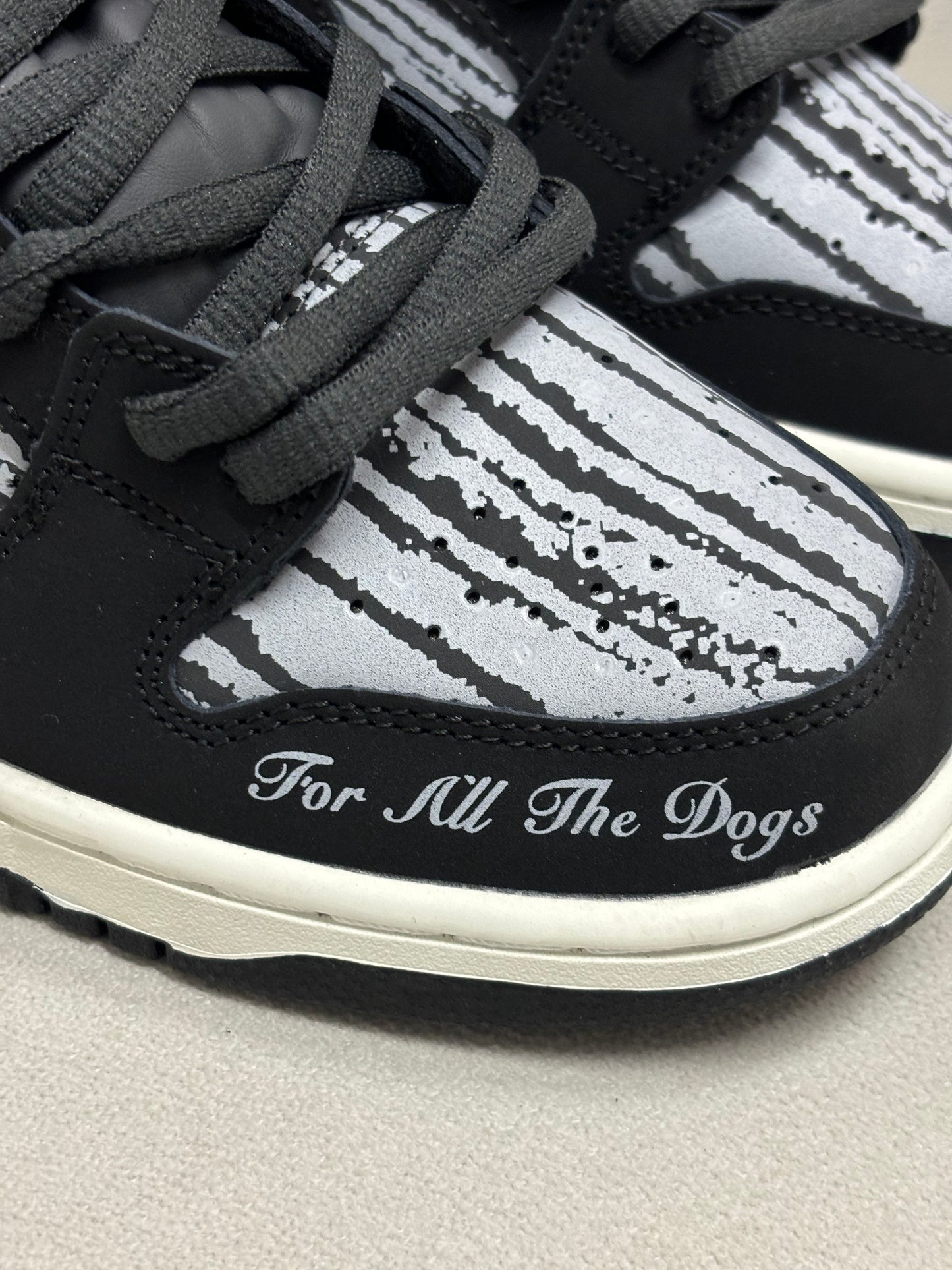Nike SB Dunk Low For All the Dogs