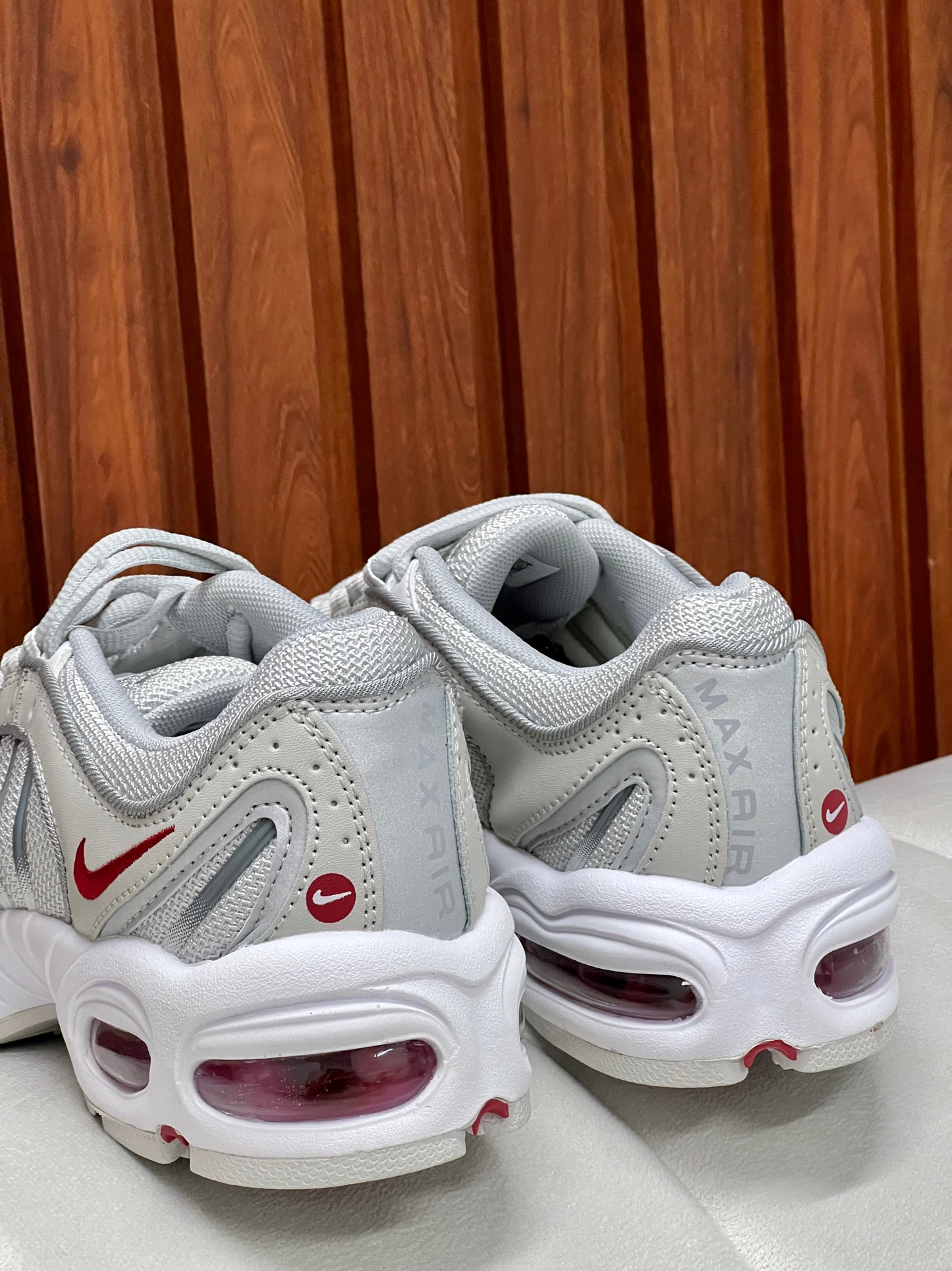 Nike Air Max Tailwind 4