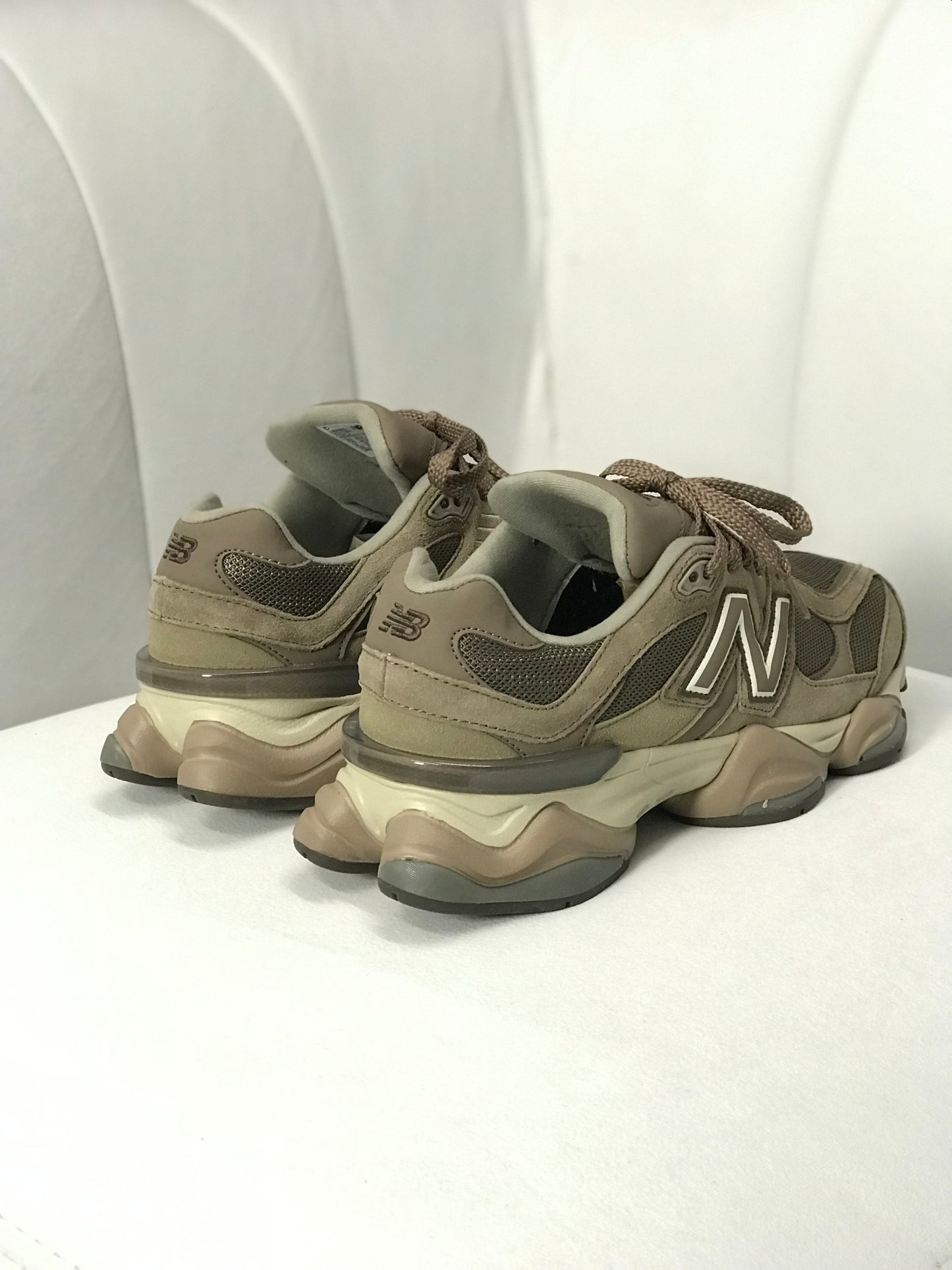 New Balance 9060 Mushroom Brown