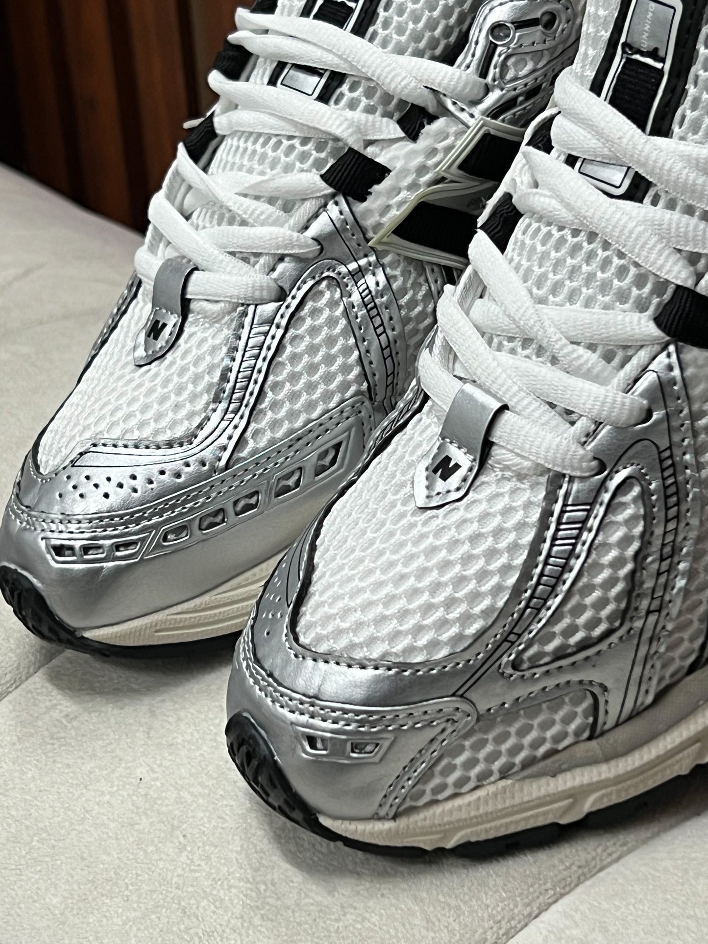 New Balance 1906R Silver Black