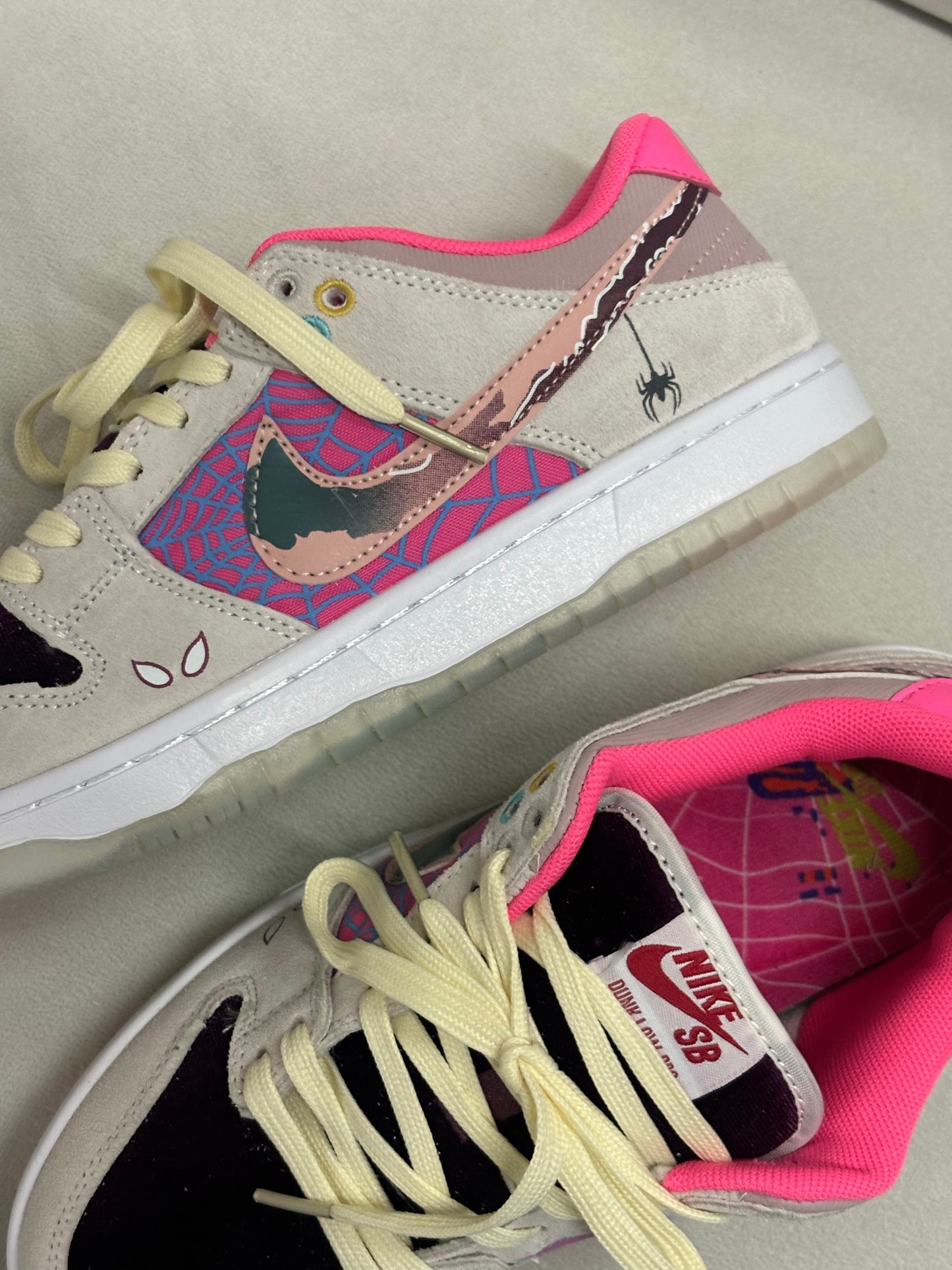 Nike SB Dunk Low X Spider-Verse Gwen Stacy