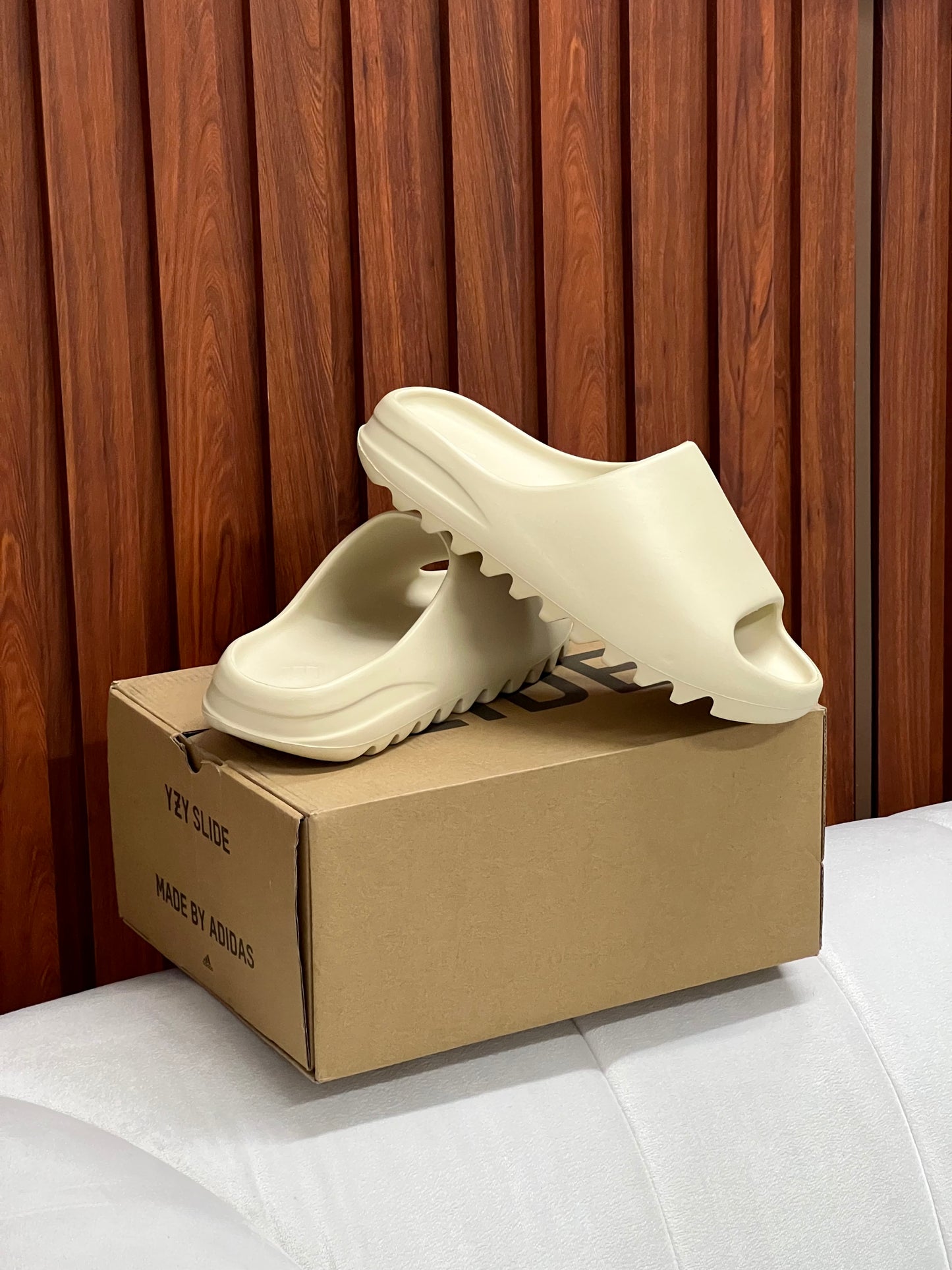 Adidas Yeezy Slide Bone