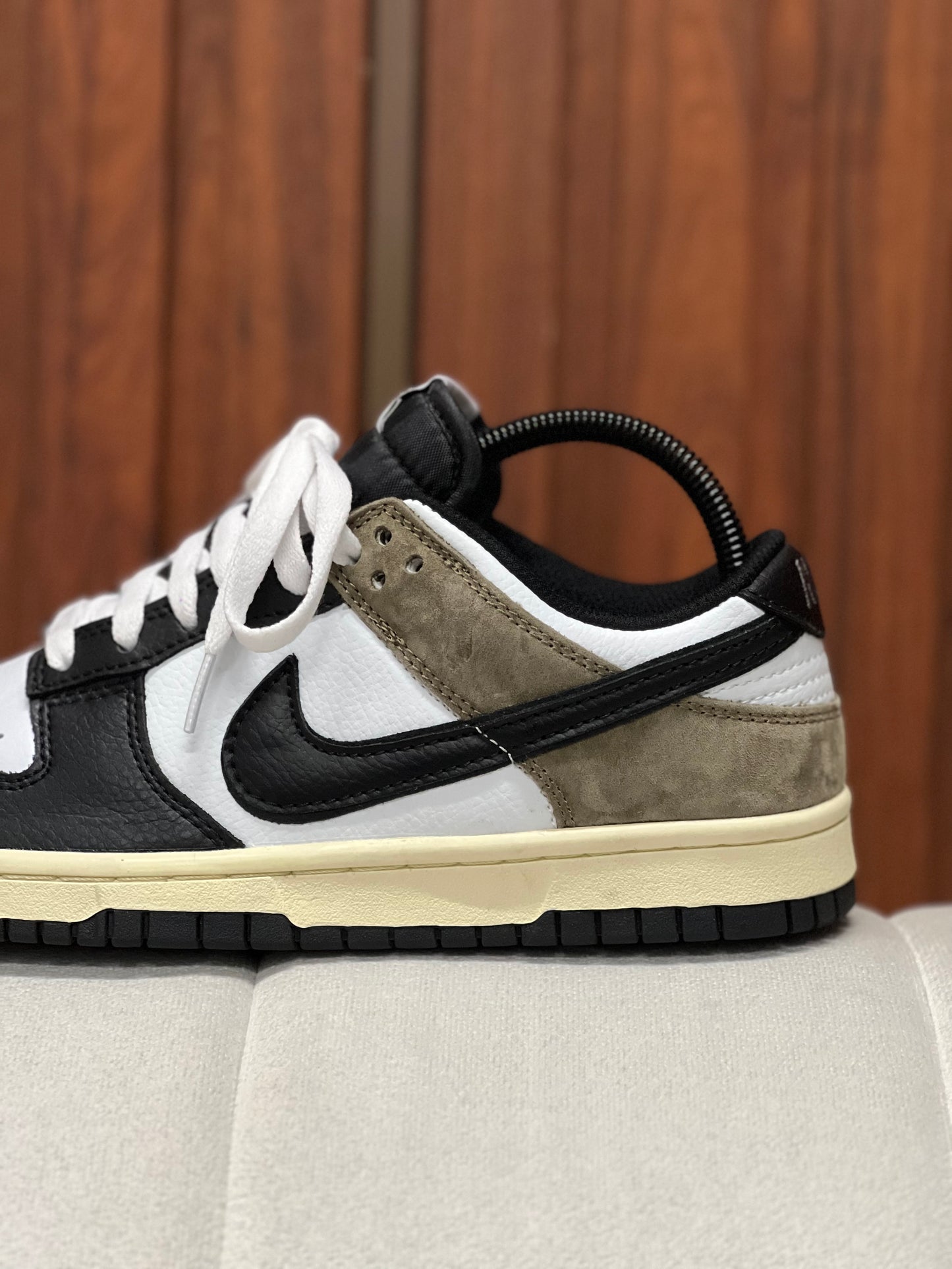 Nike SB Dunk Low Dark Mocha