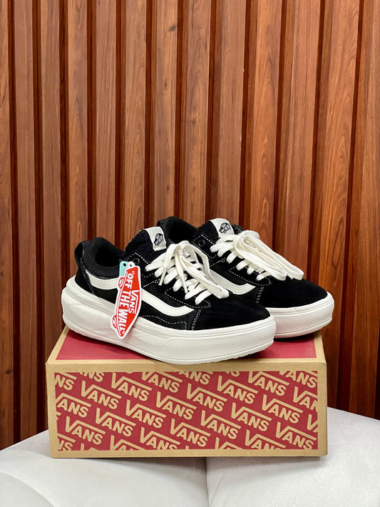 Vans Old Skool Overt Plus