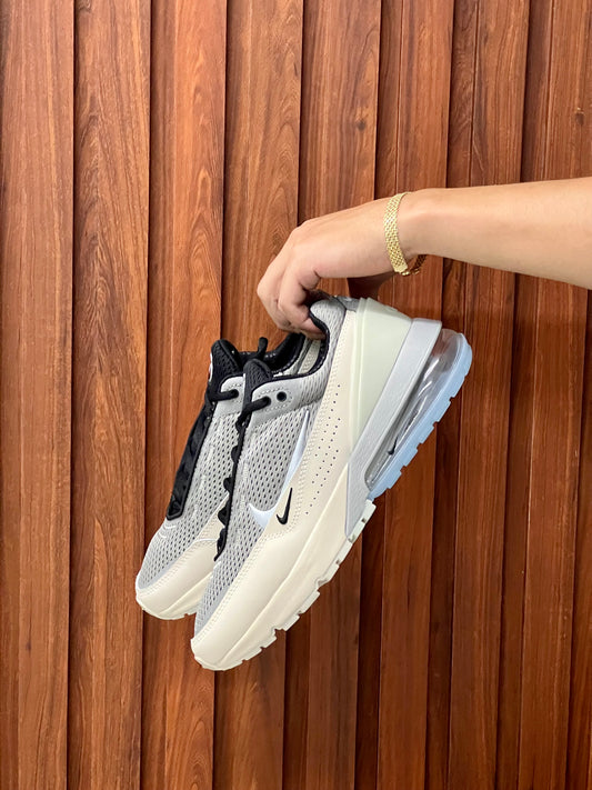 Nike Air Max Pulse