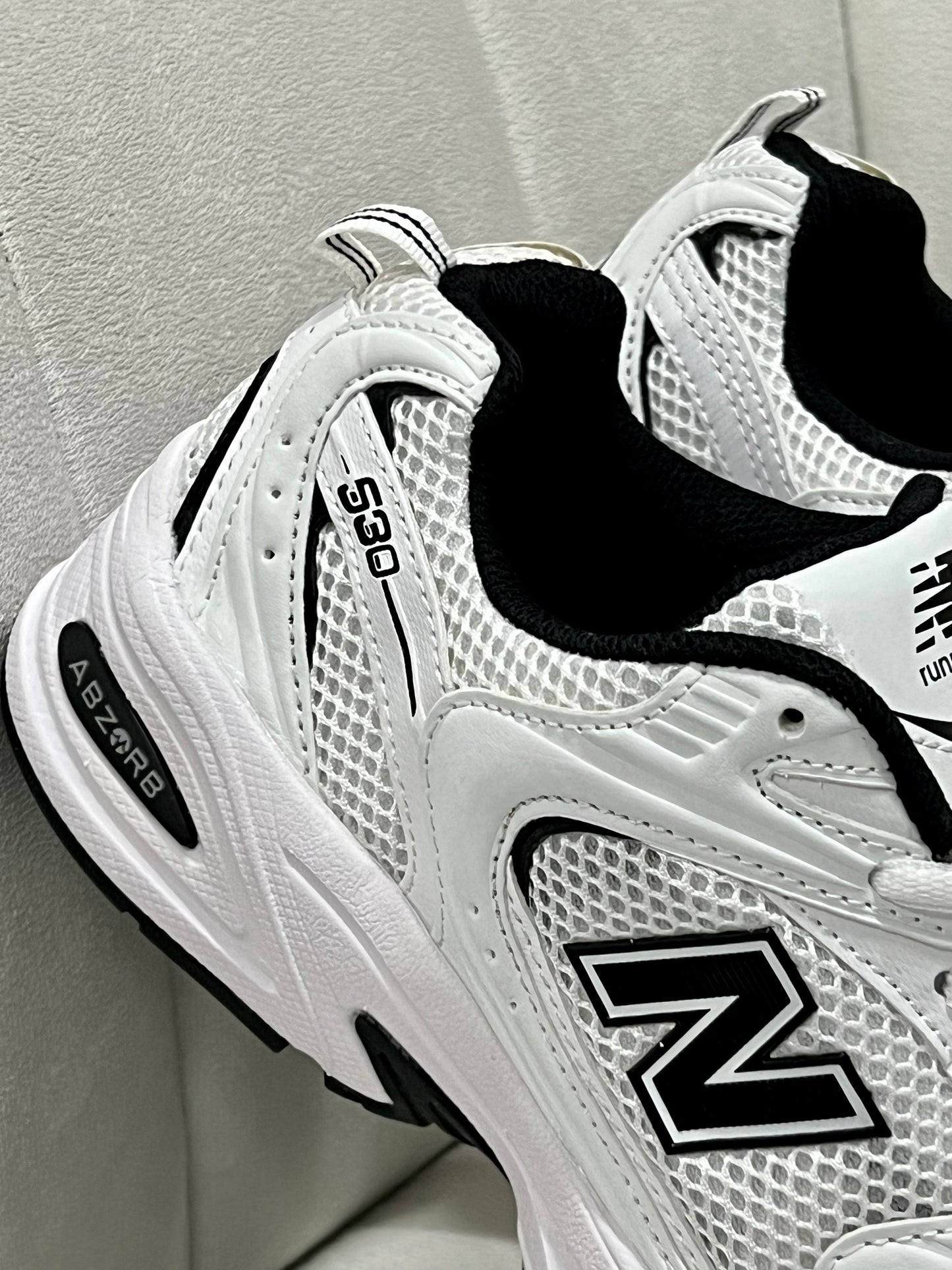 New Balance 530