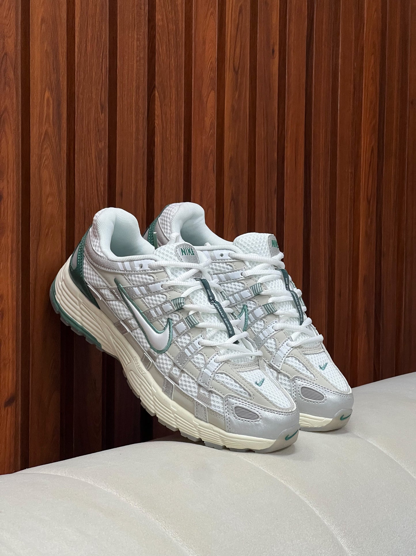 Nike P-6000 Light Bone Bicoastal Green