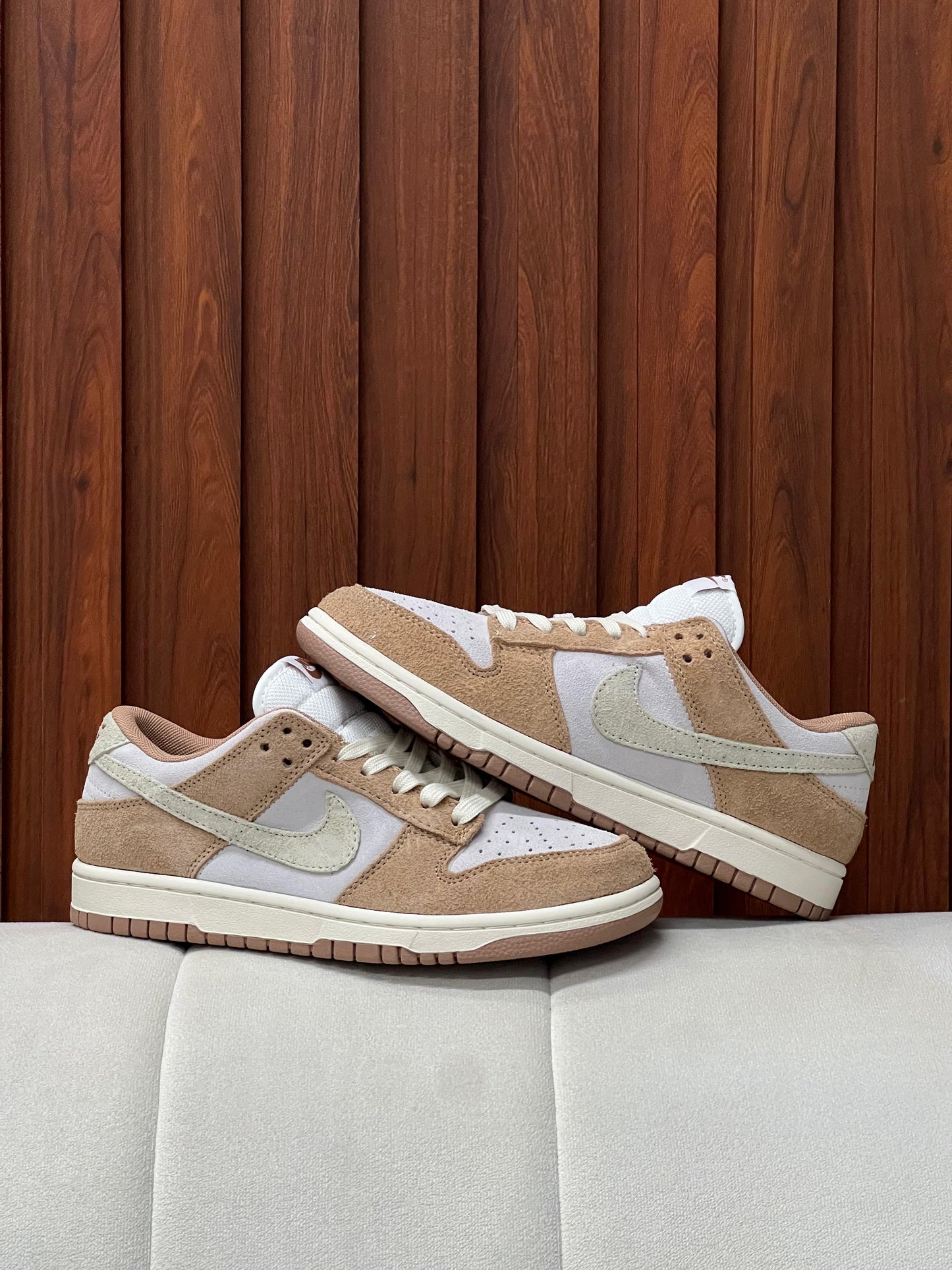 Nike SB Dunk Low Curry