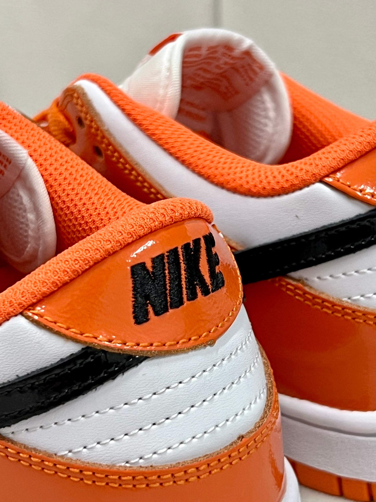 Nike SB Dunk Low Patent Halloween