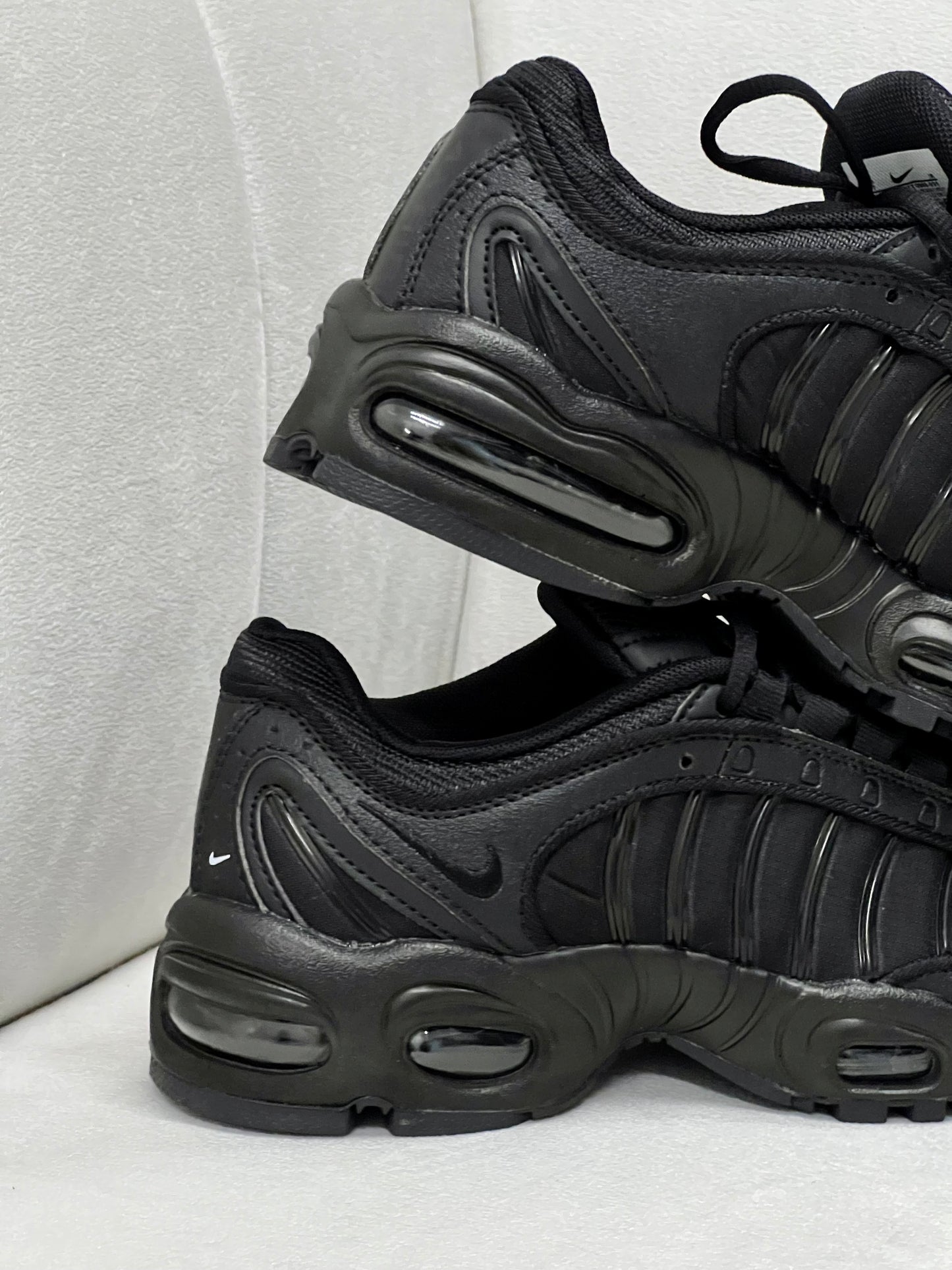 Nike Air Max Tailwind 4