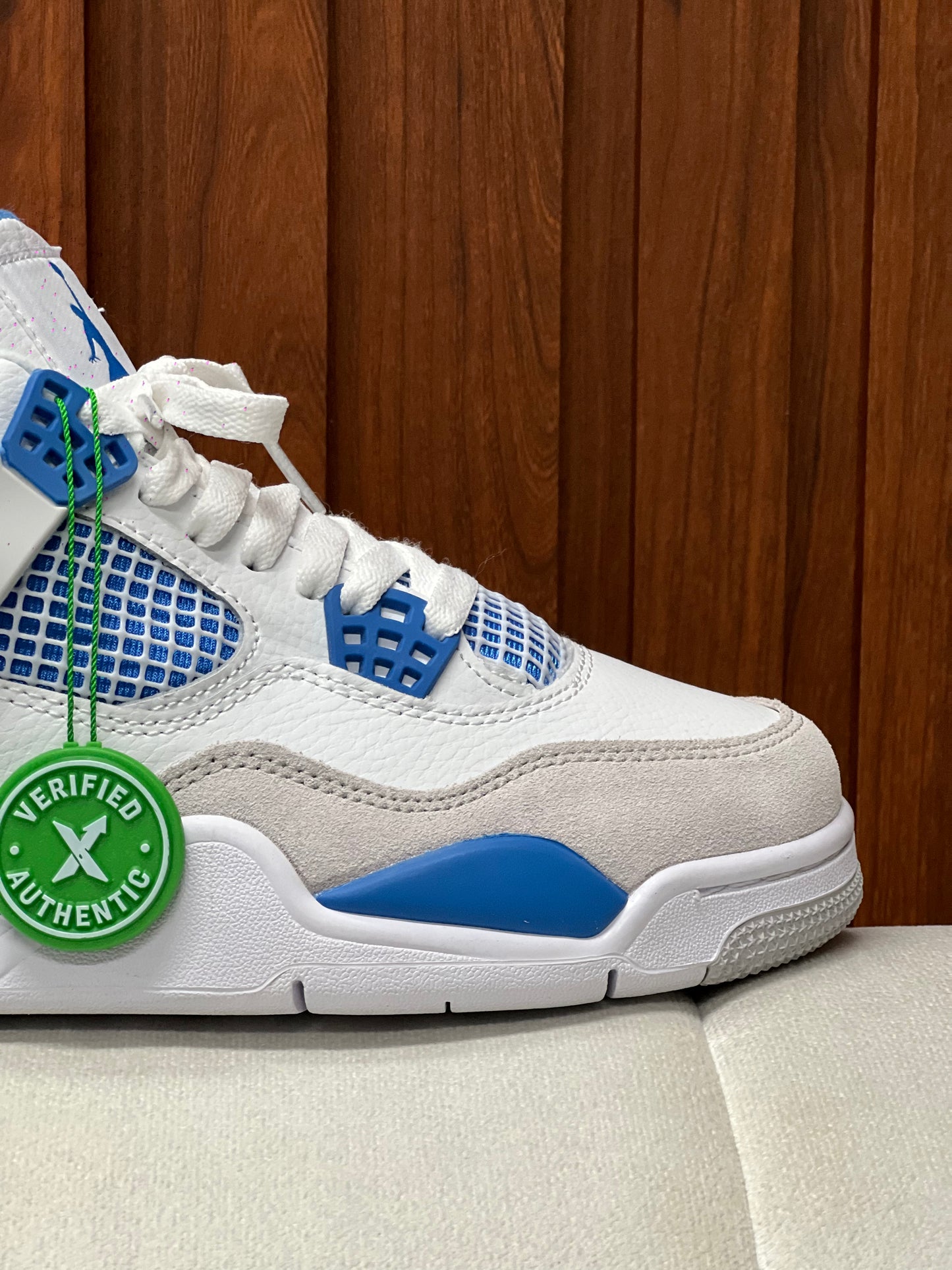 Nike Air Jordan 4 Retro Military Blue