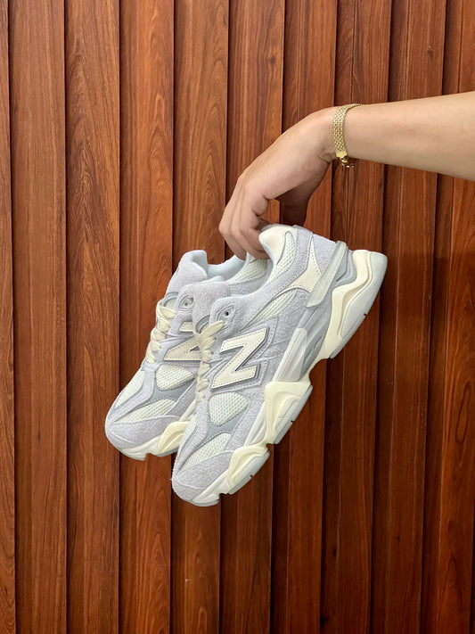 New Balance 9060 Quartz Grey