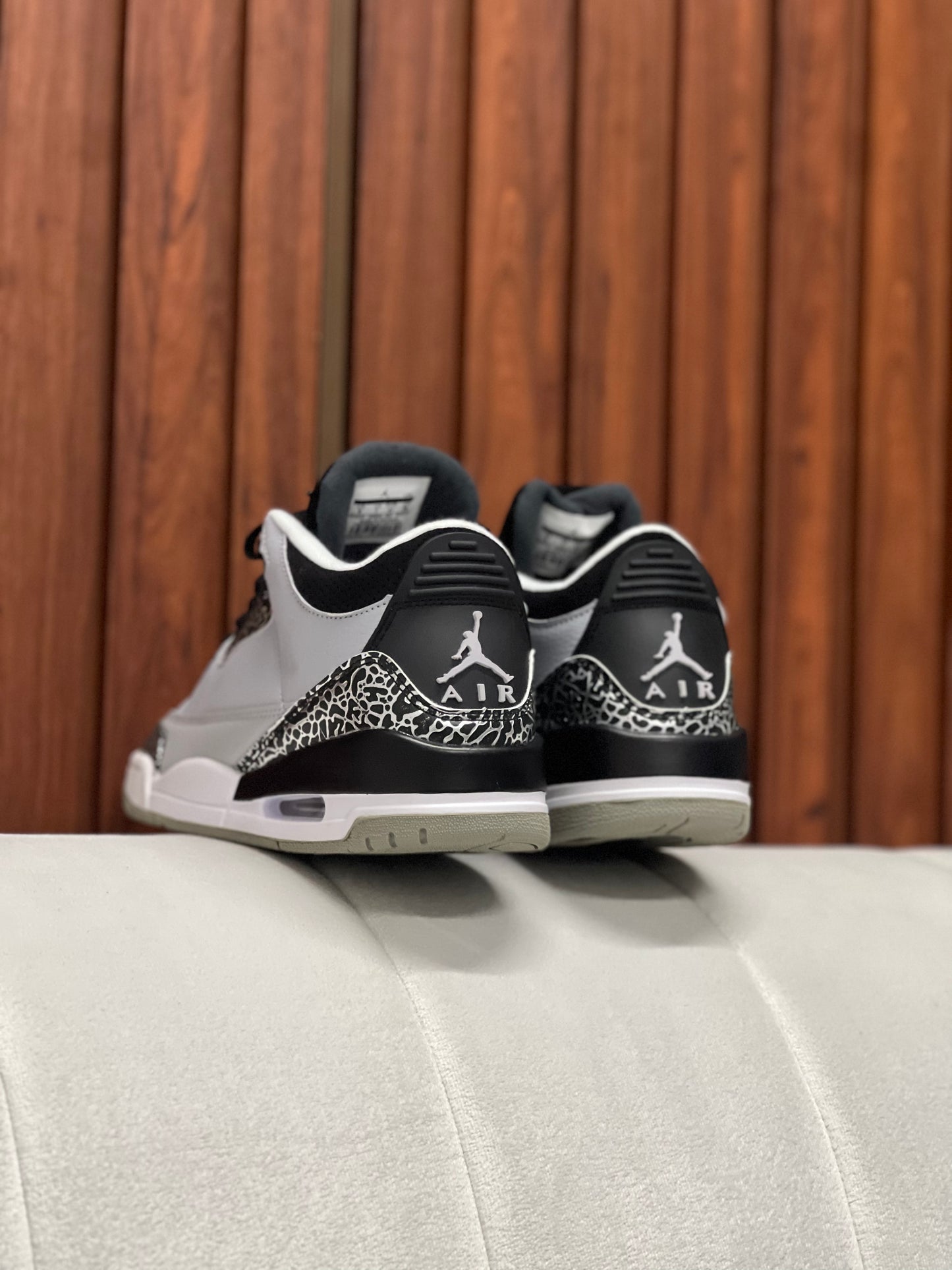 Nike Air Jordan 3 Retro Wolf Grey