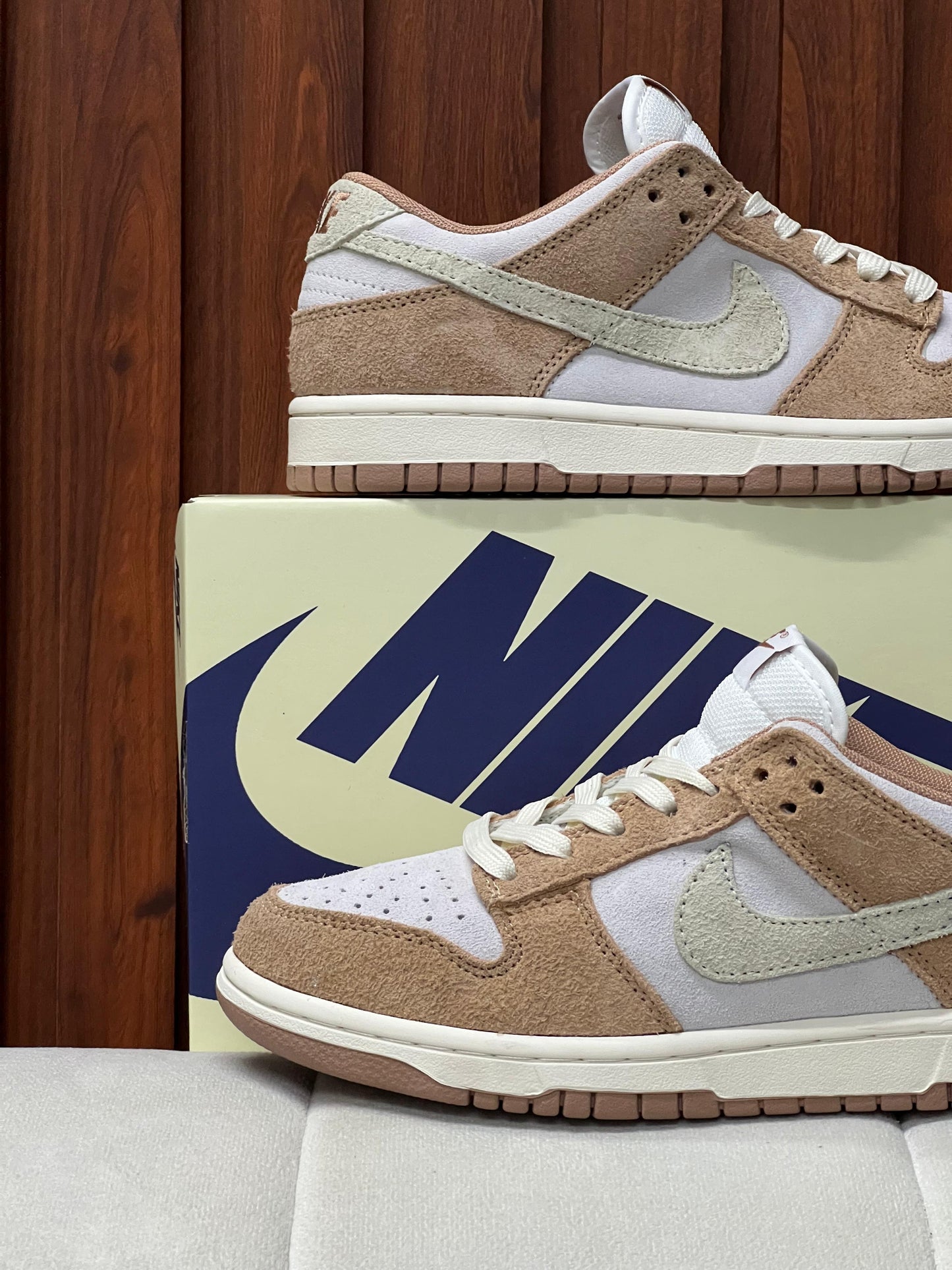 Nike SB Dunk Low Curry