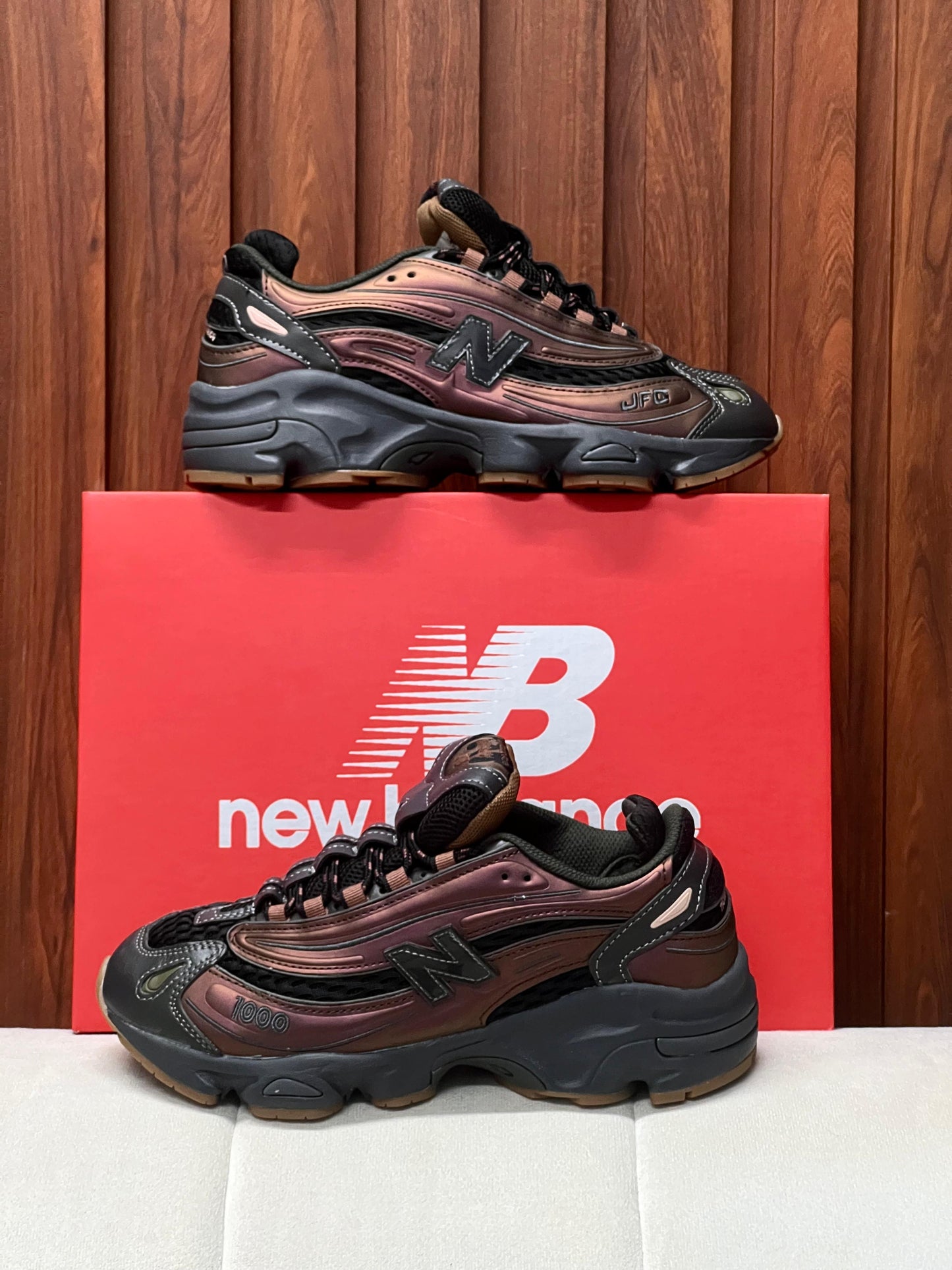 New Balance 1000