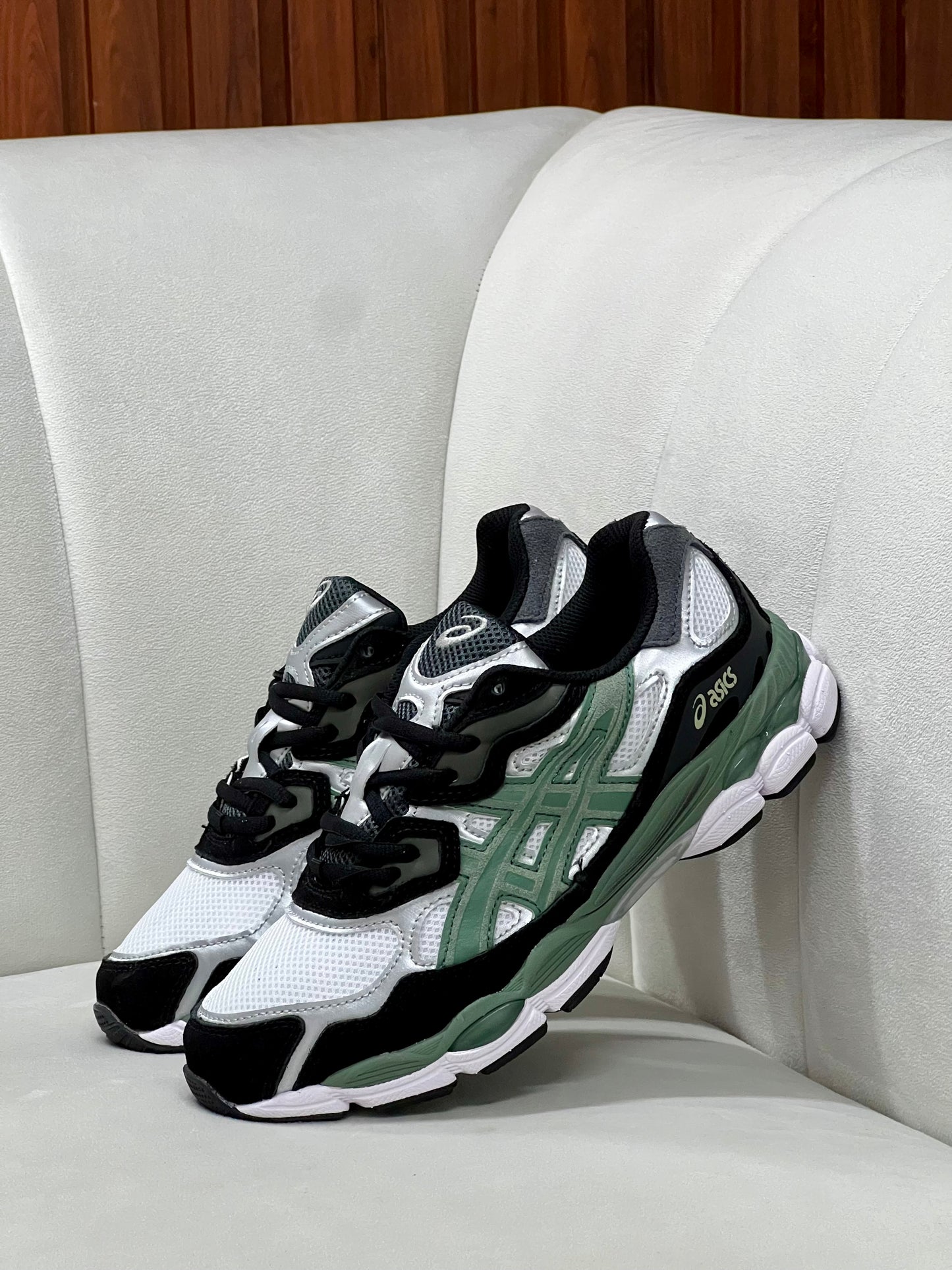 Asics Gel NYC White Black Ivy