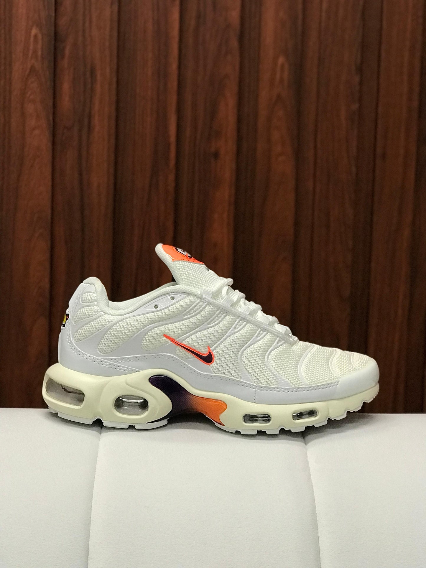 Nike Air Max TN Plus Safety Orange