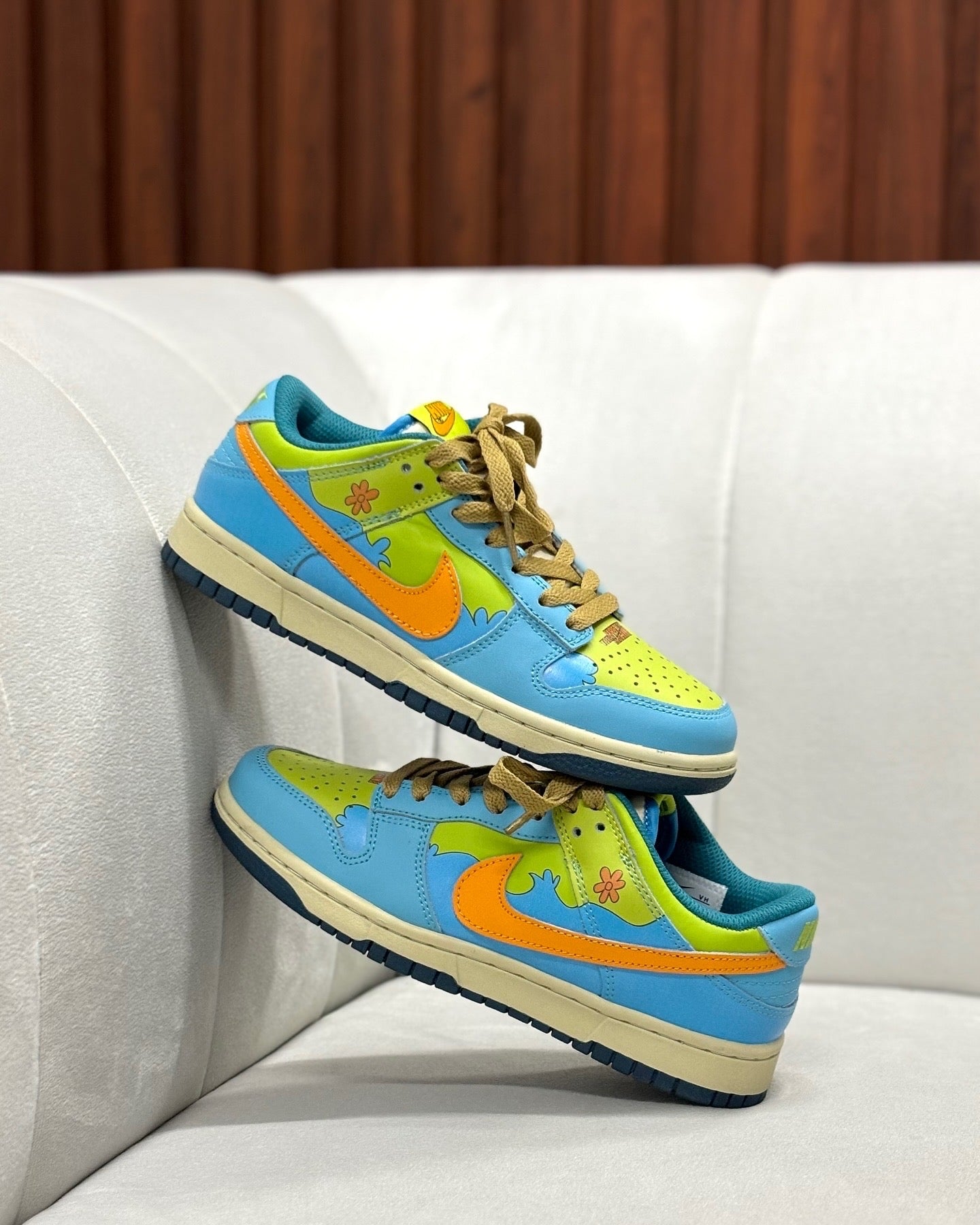 Nike SB Dunk Low Scooby-Doo