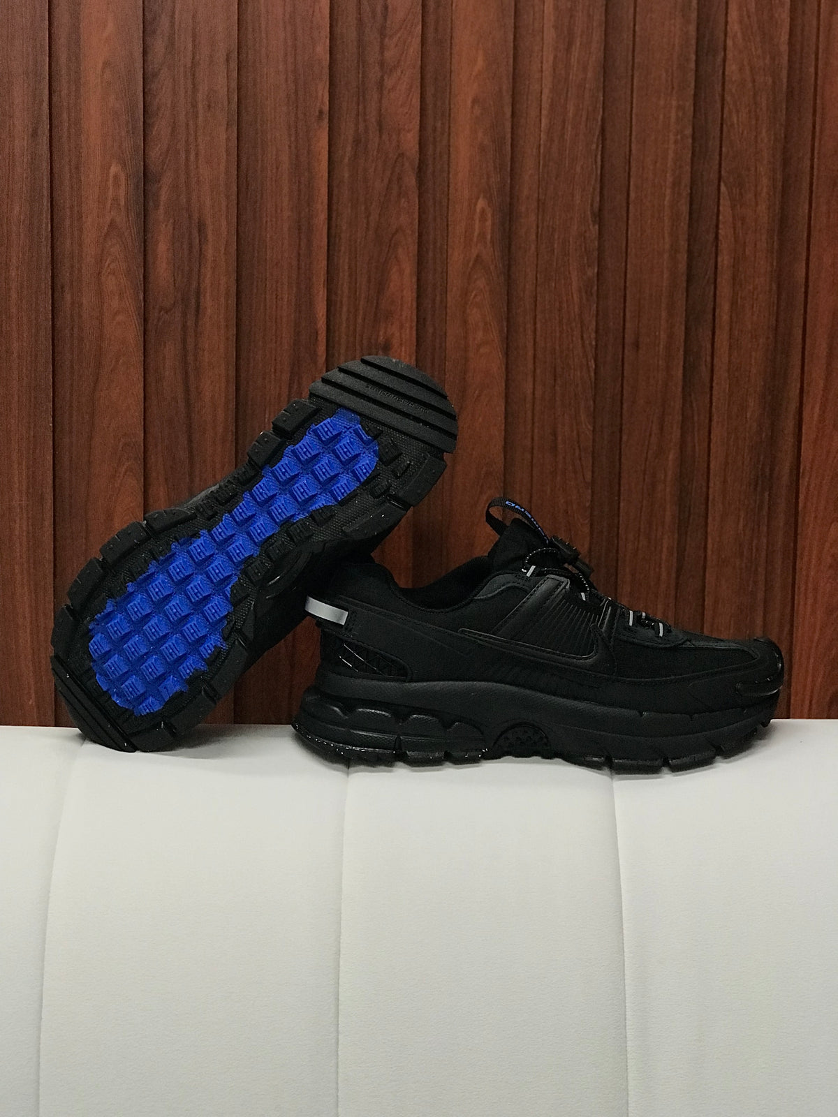 Nike Zoom Vomero 5 Roam Black