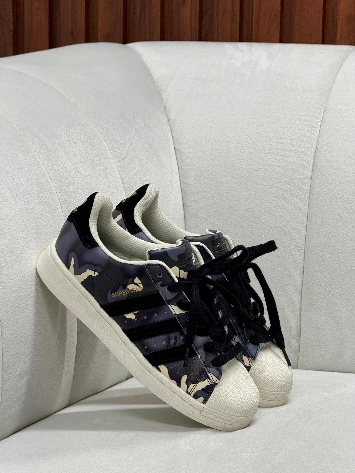 Adidas Superstar