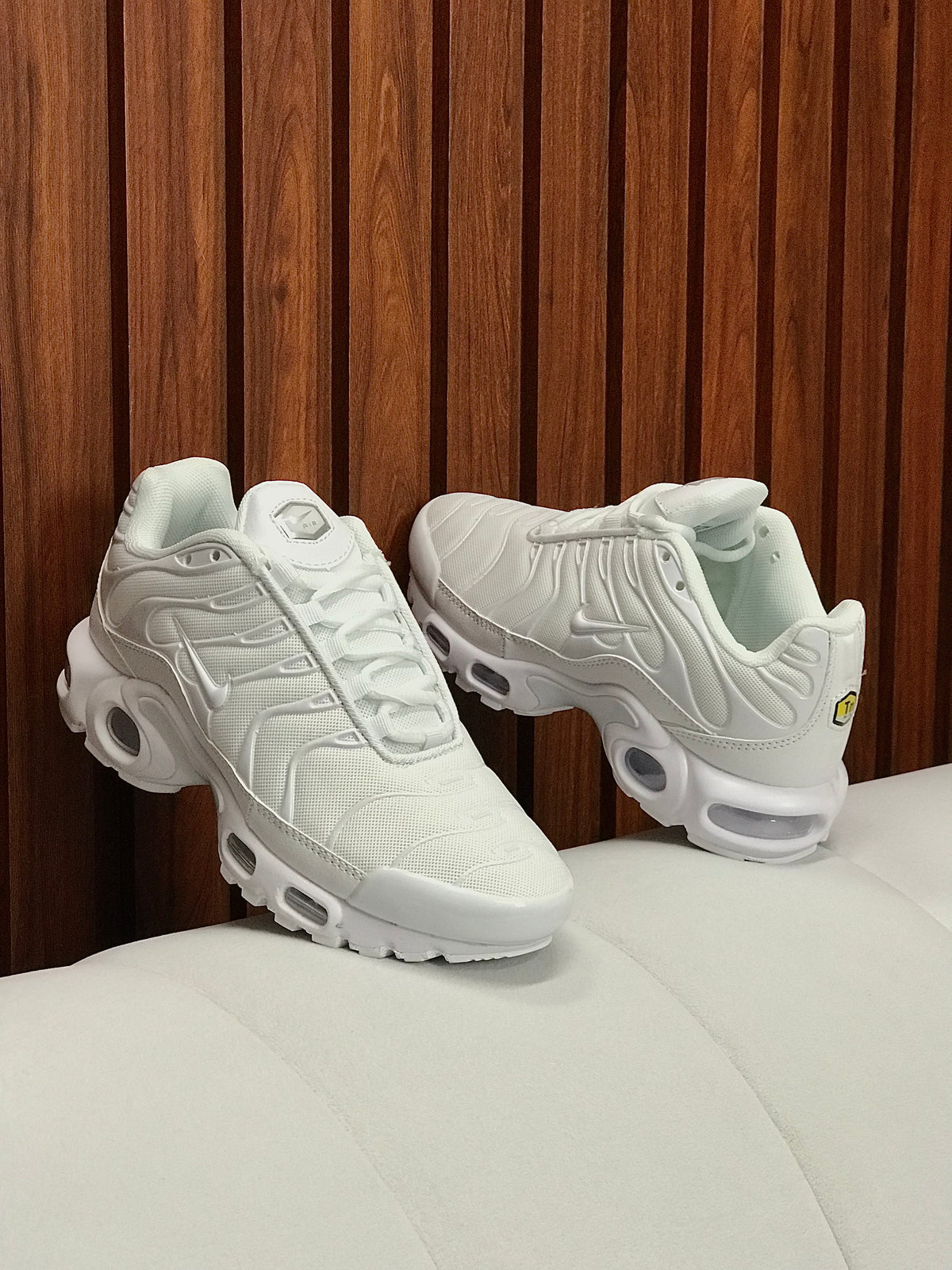 Nike Air Max TN Triple White