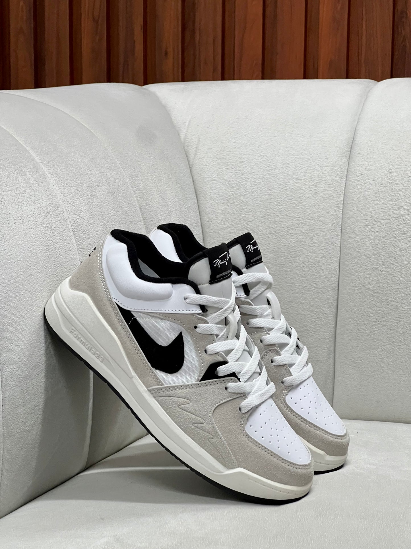 Nike Jordan Stadium 90