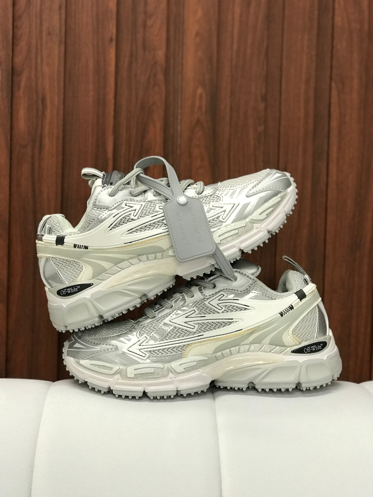 Off White Be Right Back Grey