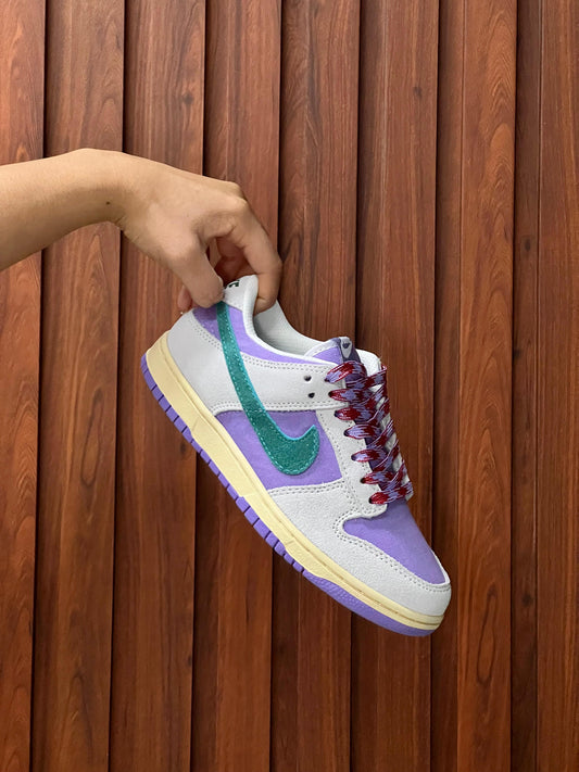 Nike SB Dunk Low Joker Phantom Daybreak Bicoastal