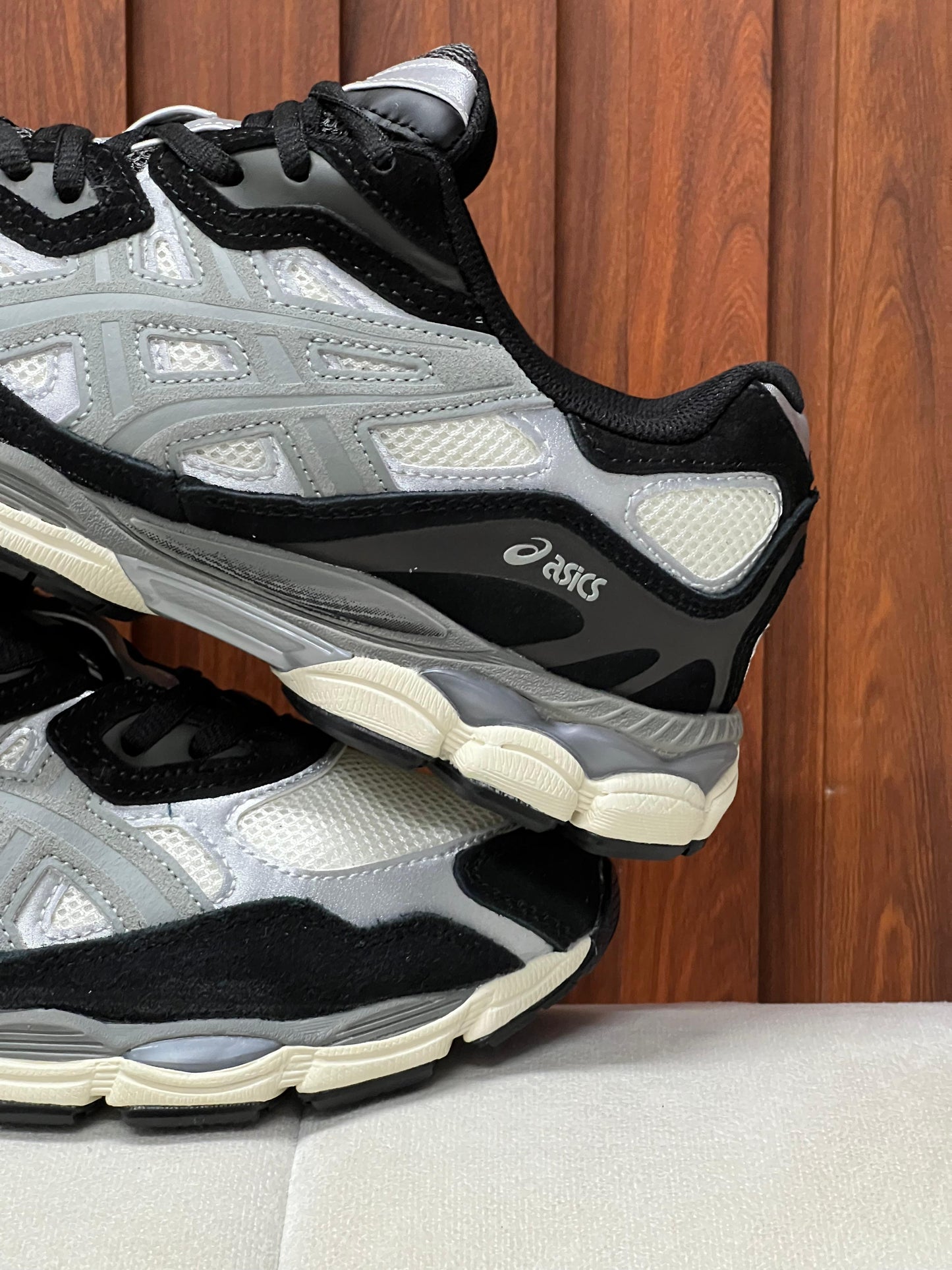 Asics Gel NYC Ivory Grey Clay