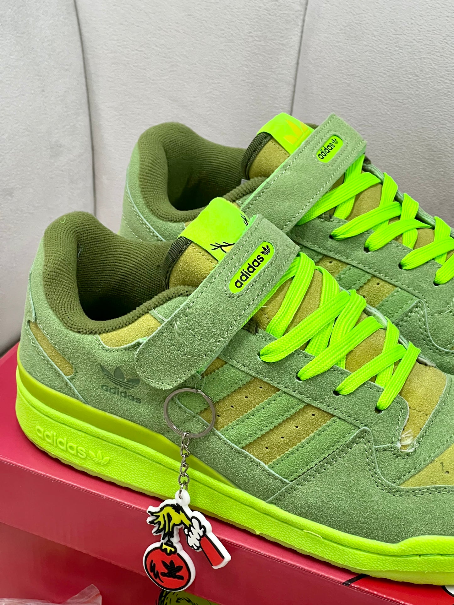 Adidas Forum Grinch