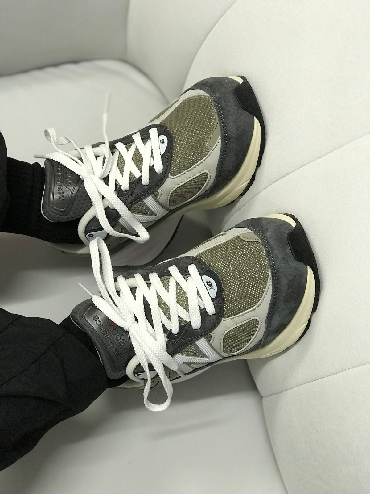 New Balance 990v6 Castlerock Moonrock