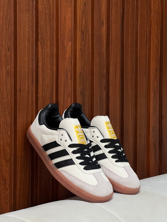 Adidas Samba OG Cream White Sand Strata