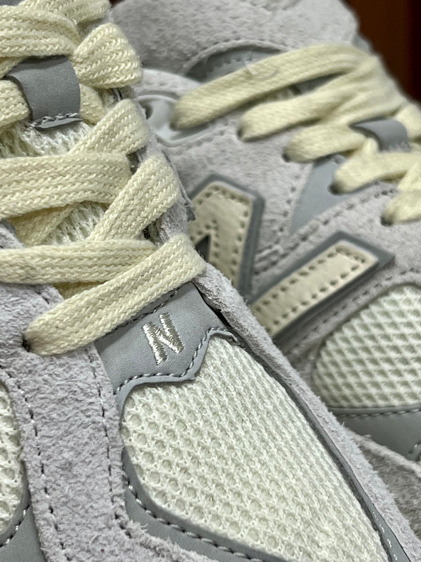 New Balance 9060 Quartz Grey