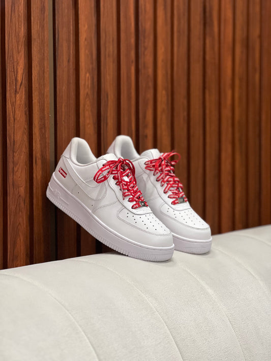 Nike Air Force One X Supreme