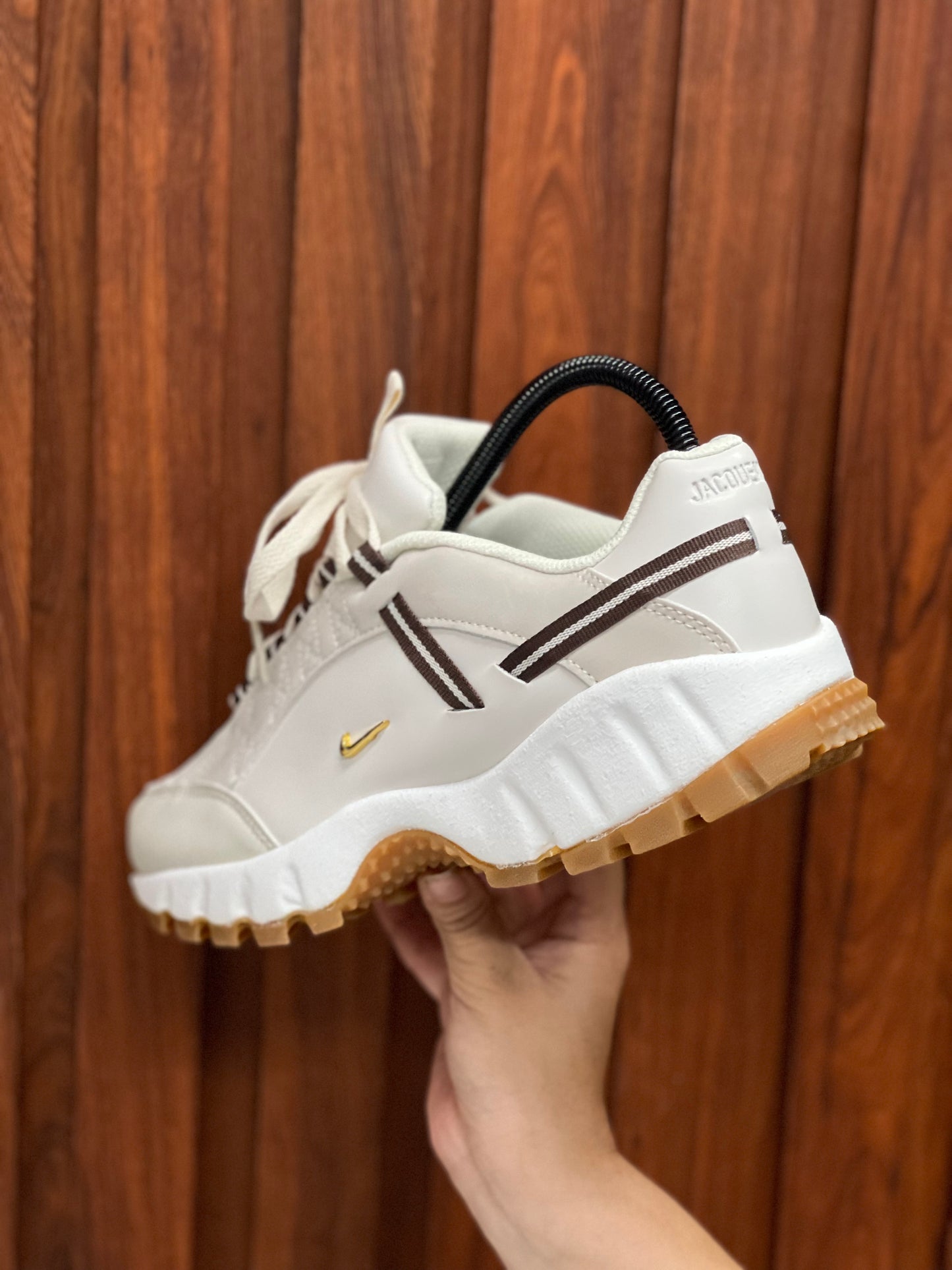 Nike Air Humara LX Jacquemus