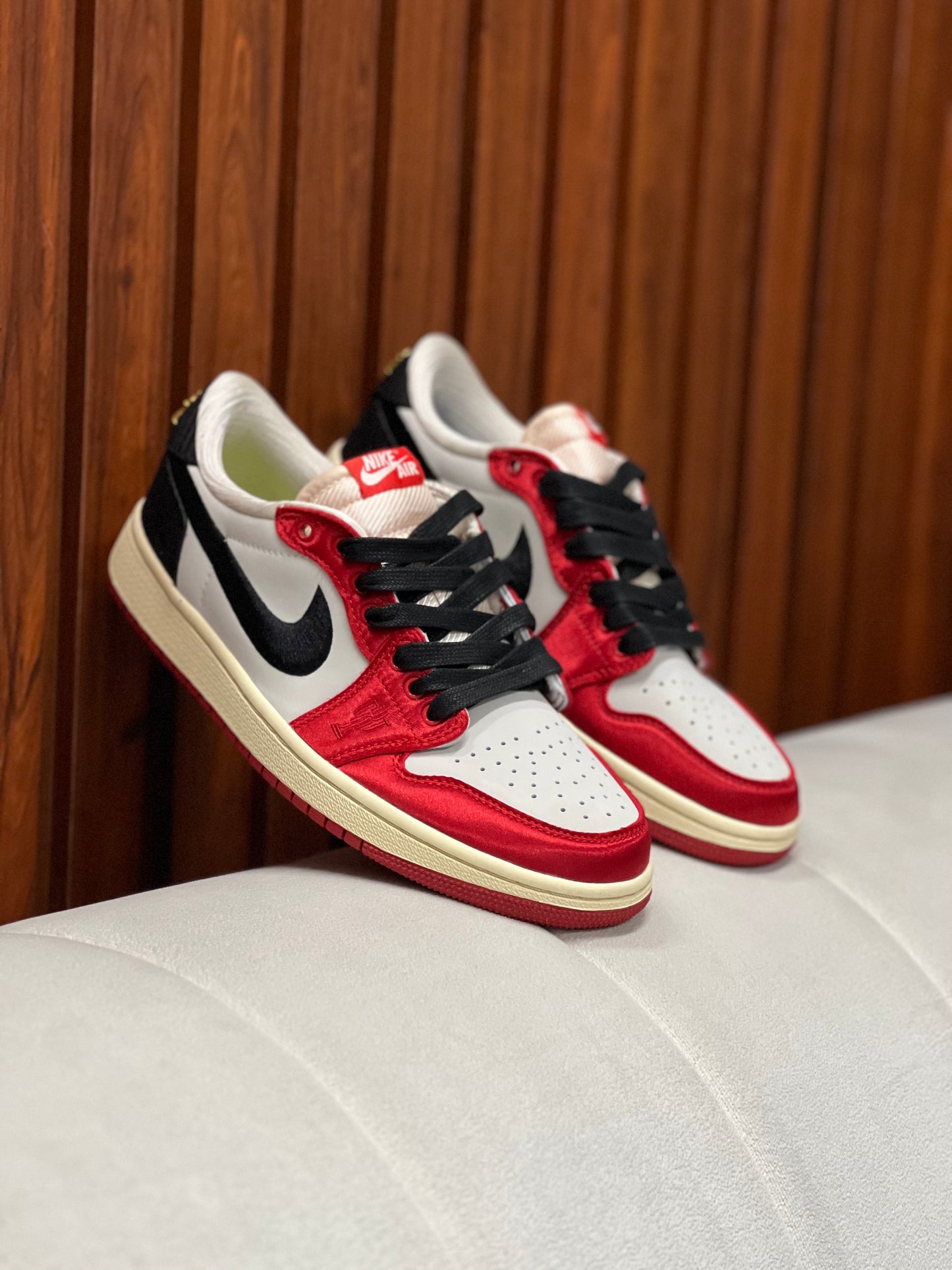 Nike Air Jordan 1 Low OG Trophy Room Rookie Card Away
