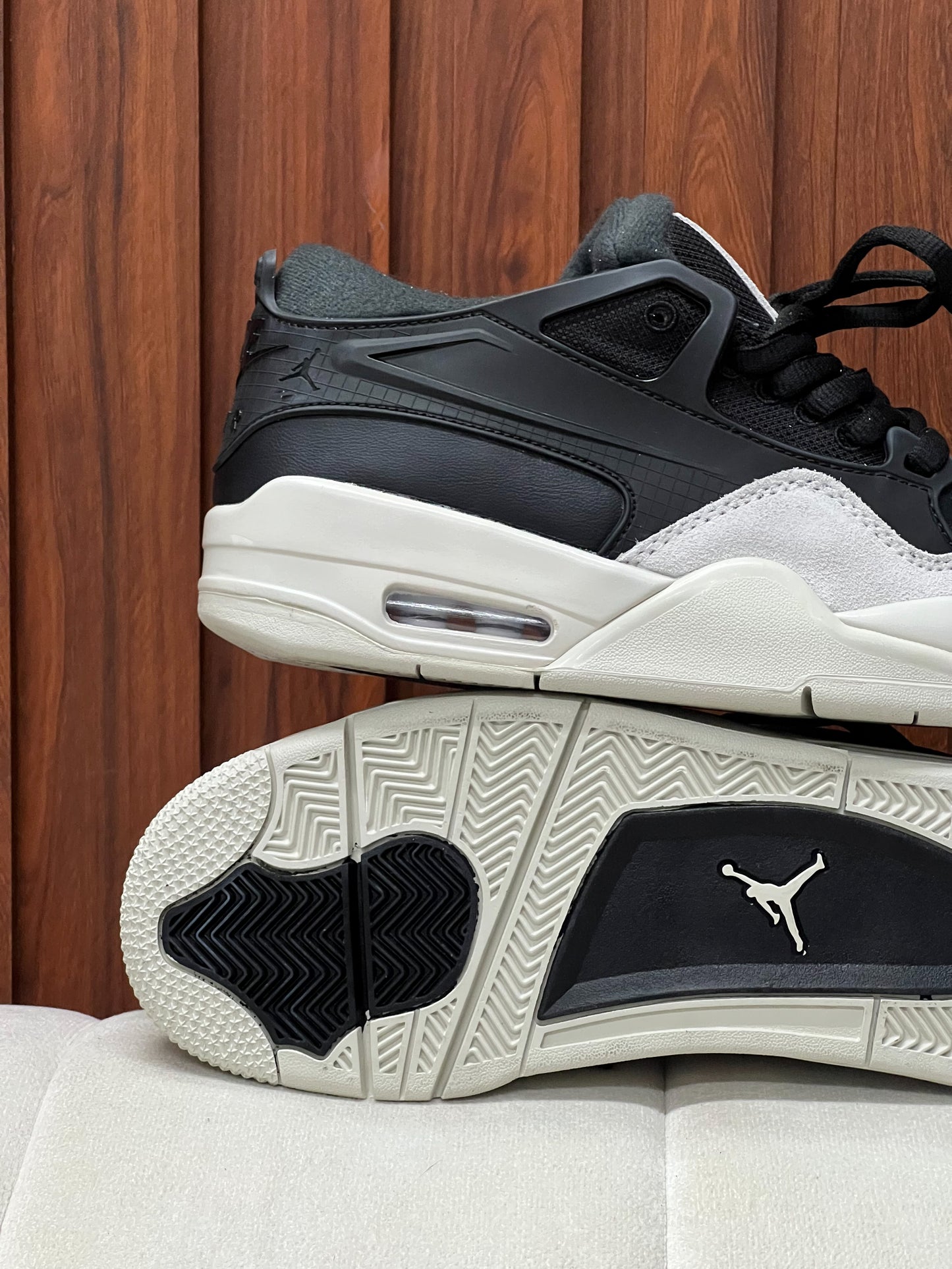 Nike Air Jordan 4 RM