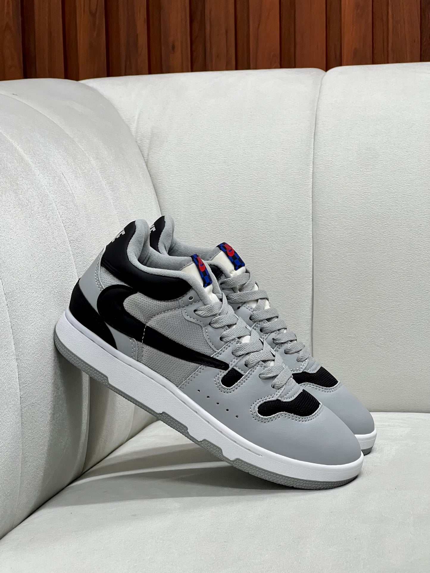 Nike Attack X Travis Scott