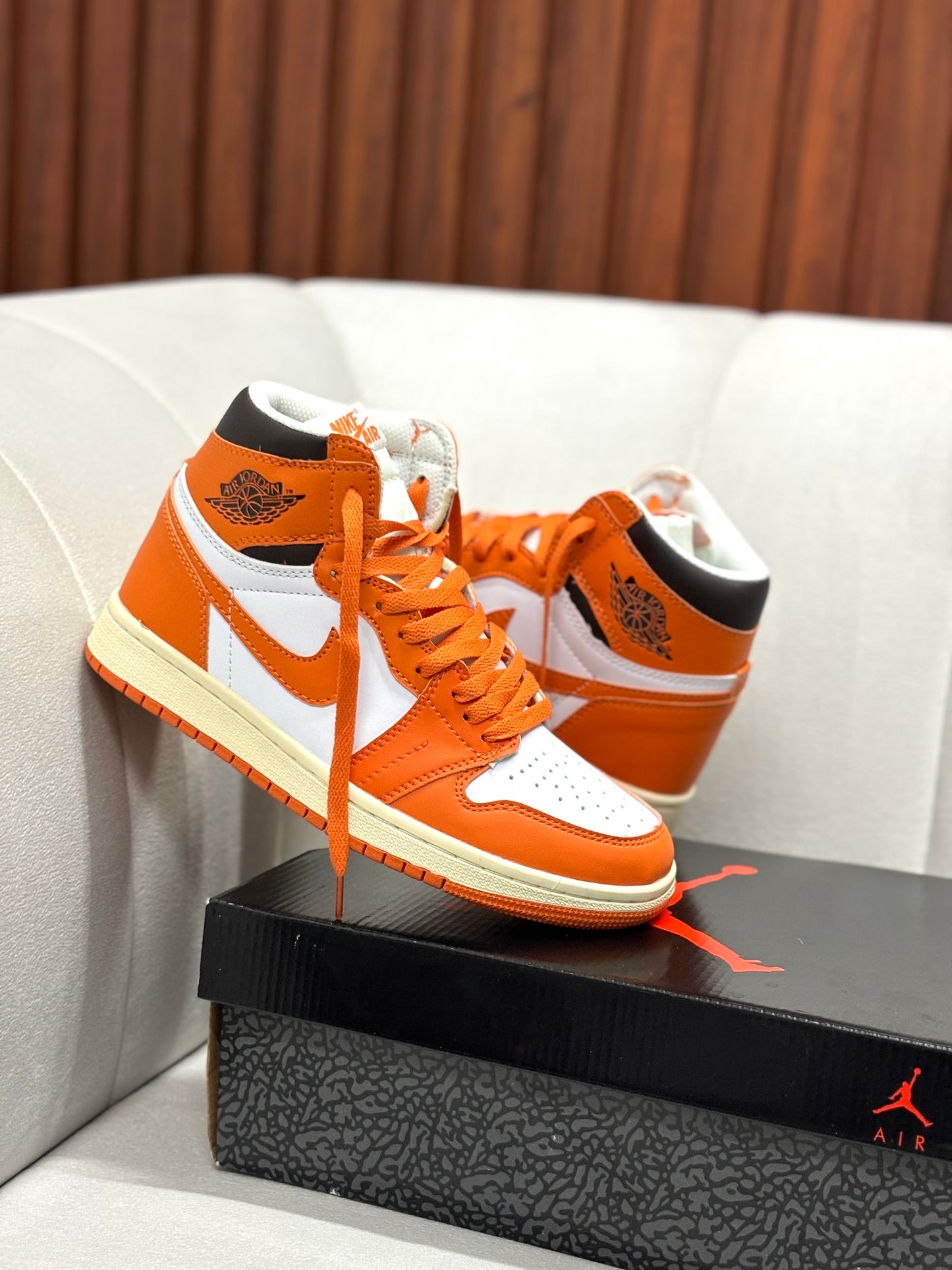 Nike Air Jordan 1 Retro High OG Starfish