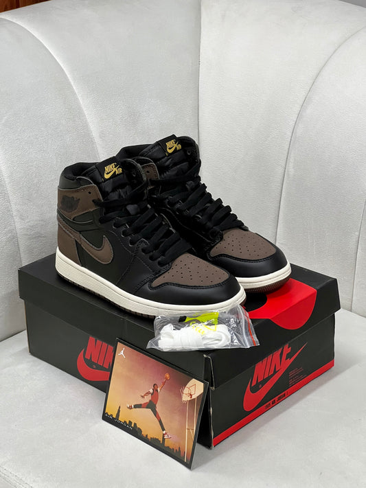 Nike Jordan 1 Retro High OG
Palomino