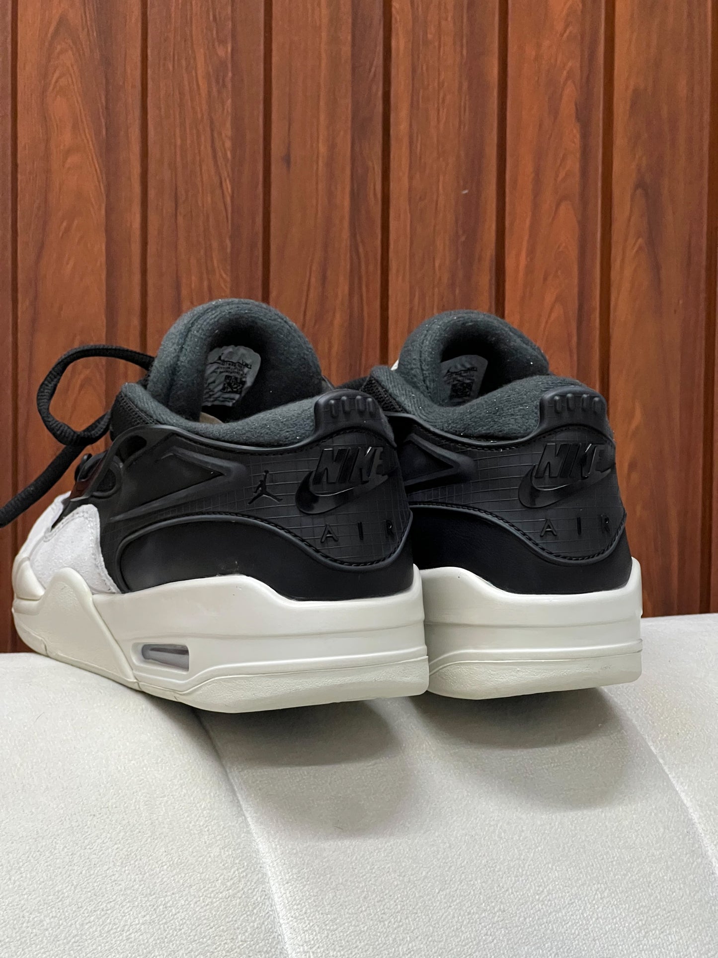 Nike Air Jordan 4 RM