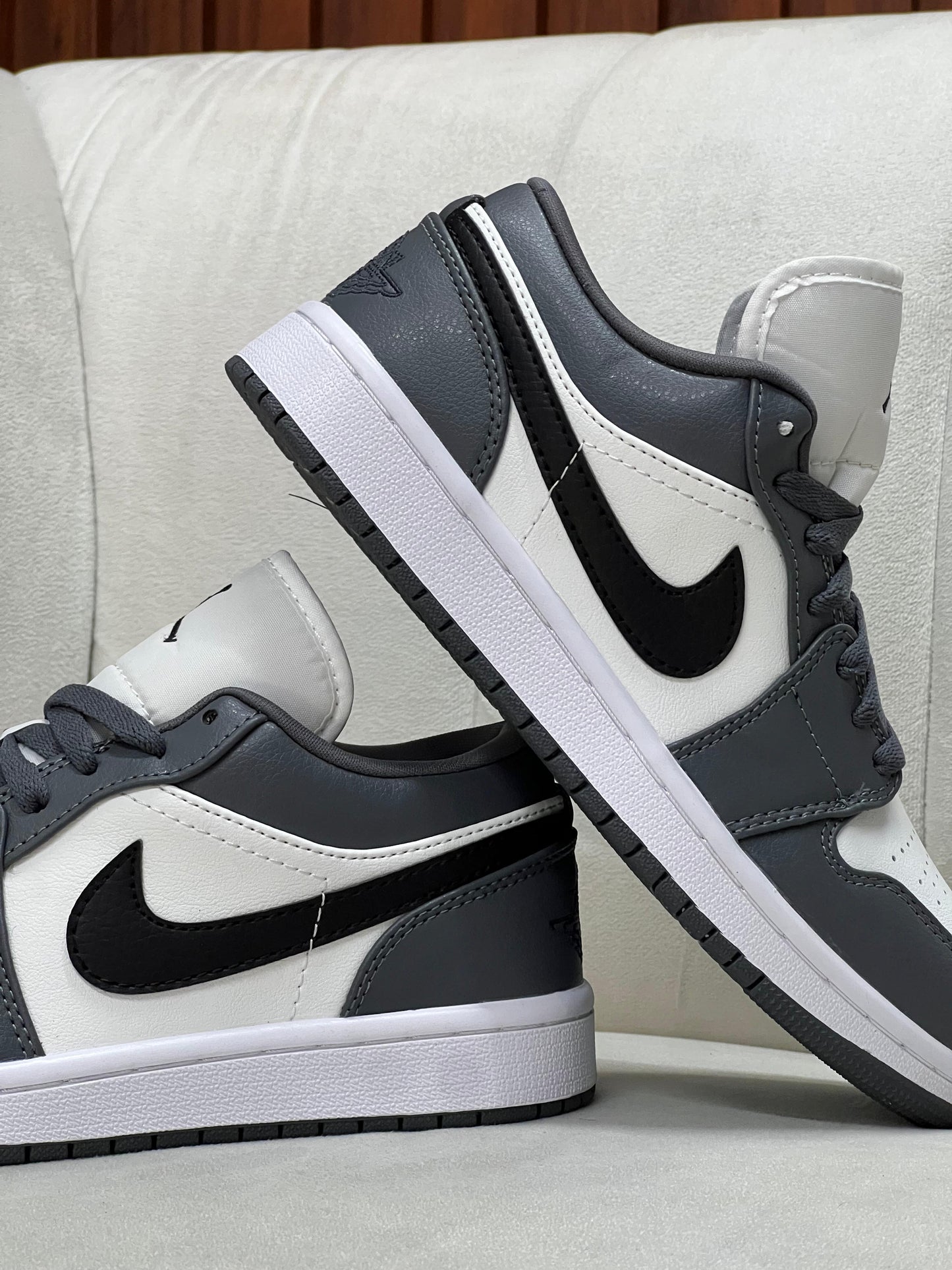 Nike Air Jordan 1 Low Iron Grey