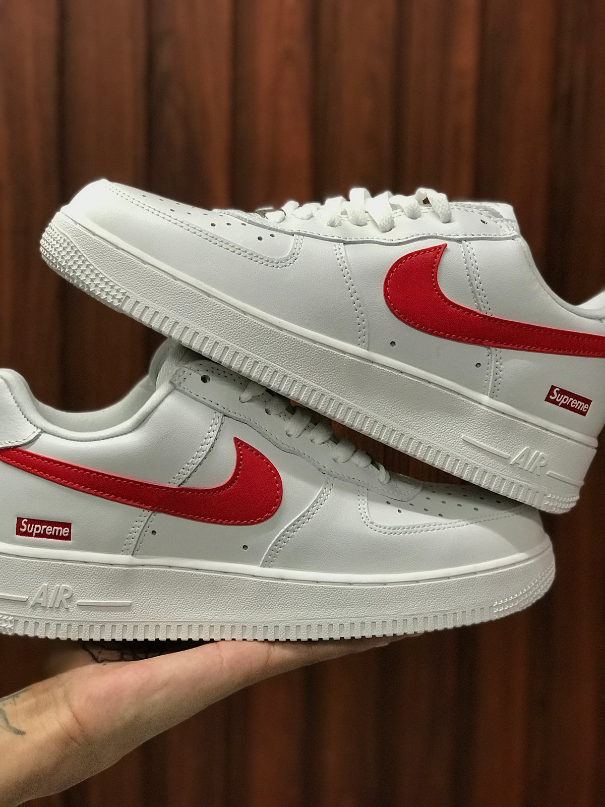Nike Air Force 1 Supreme Shanghai