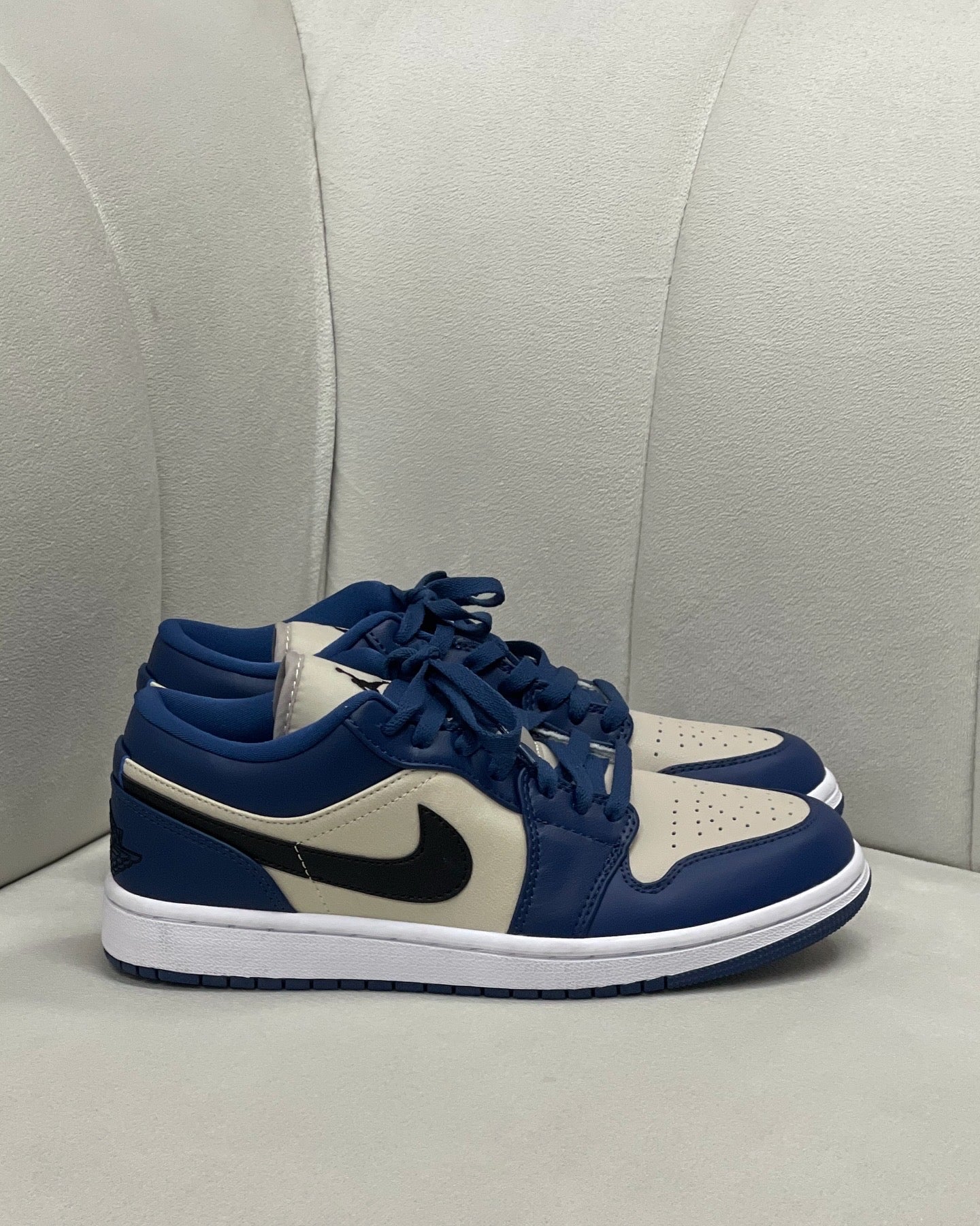 Nike Air Jordan 1 Low Grey Navy