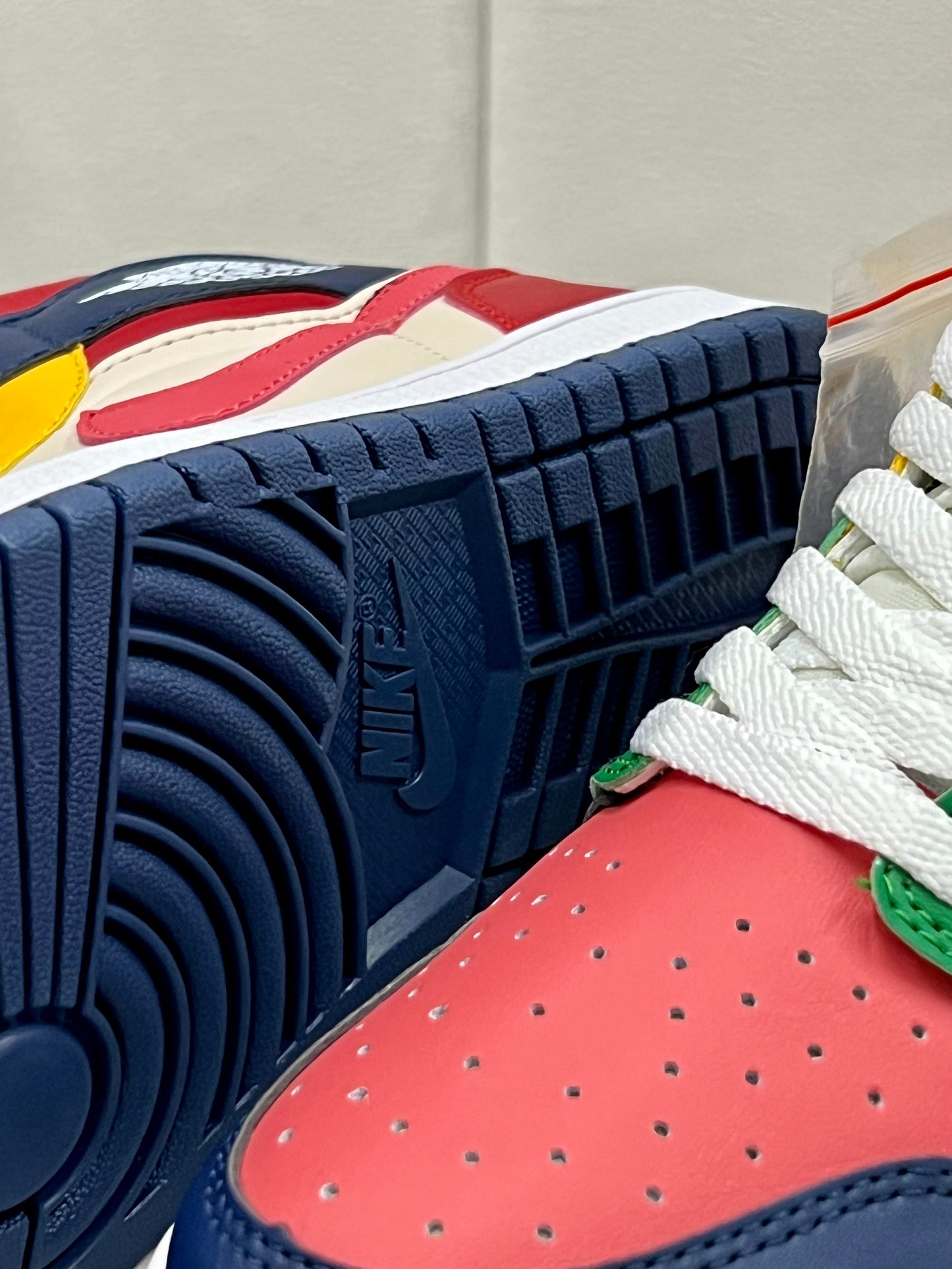 Nike Jordan 1 Multicolor