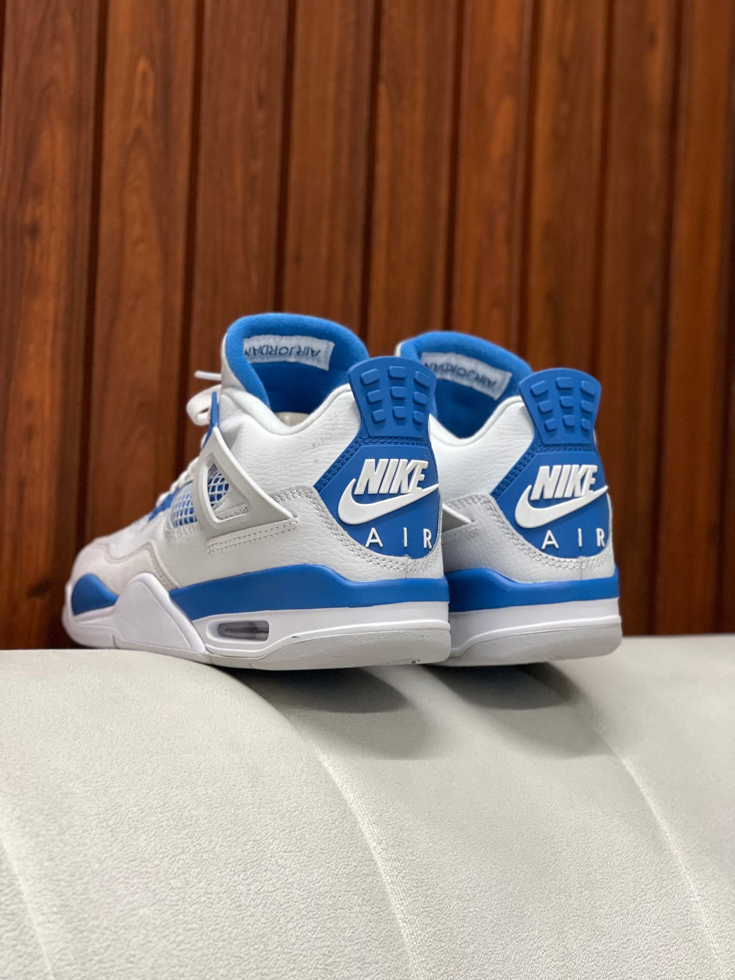 Nike Air Jordan 4 Retro Military Blue